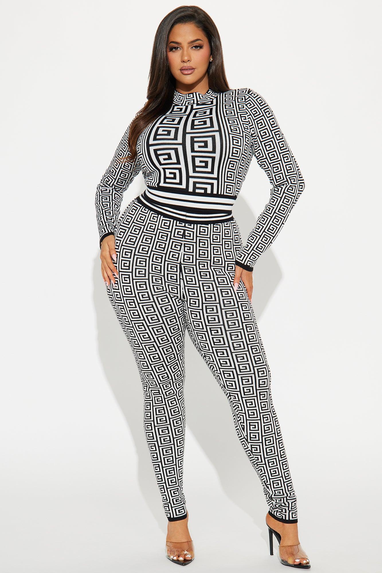 Gabrielle Pant Set - Black/combo Product Image