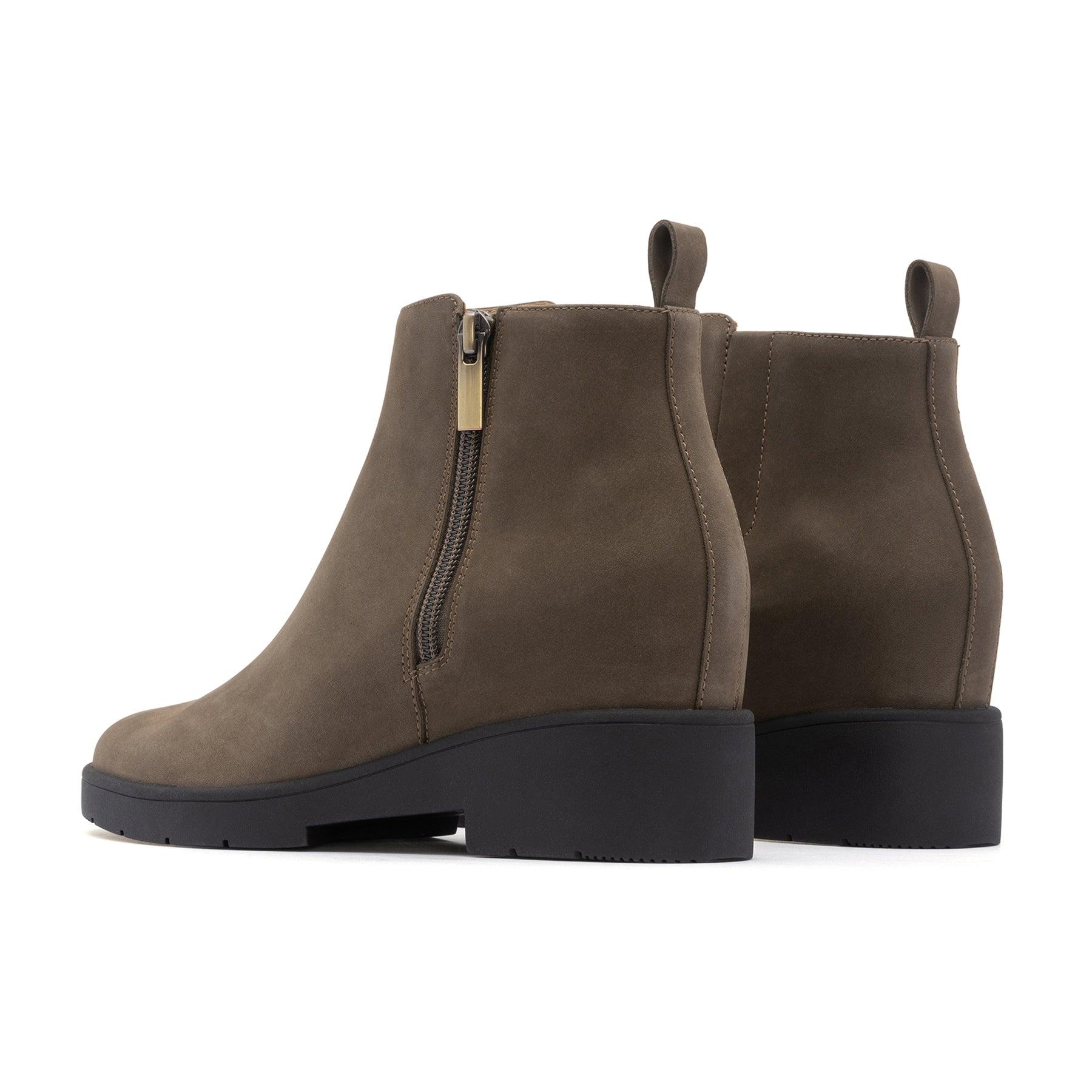 Horizon Zip Female Product Image