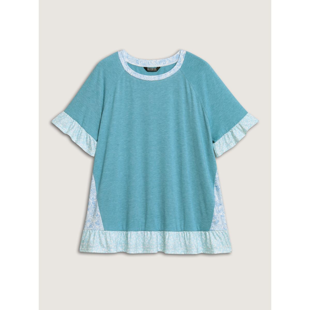 Plus Size Leopard Print Color Contrast T-Shirt Cerulean Women Contrast Round Neck Everyday-Casual T-shirts BloomChic 10/M Product Image