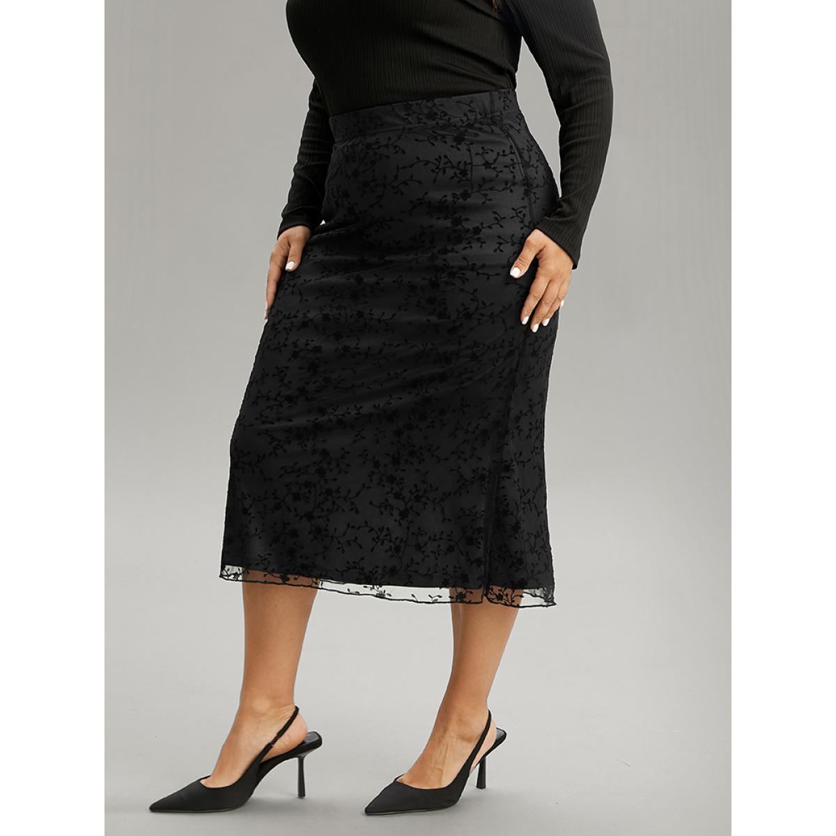 Plus Size Silhouette Floral Print Flocking Elastic Waist Skirt Women Black Elegant Velvet Bodycon Low stretch Dailywear Skirts BloomChic 30/6X Product Image