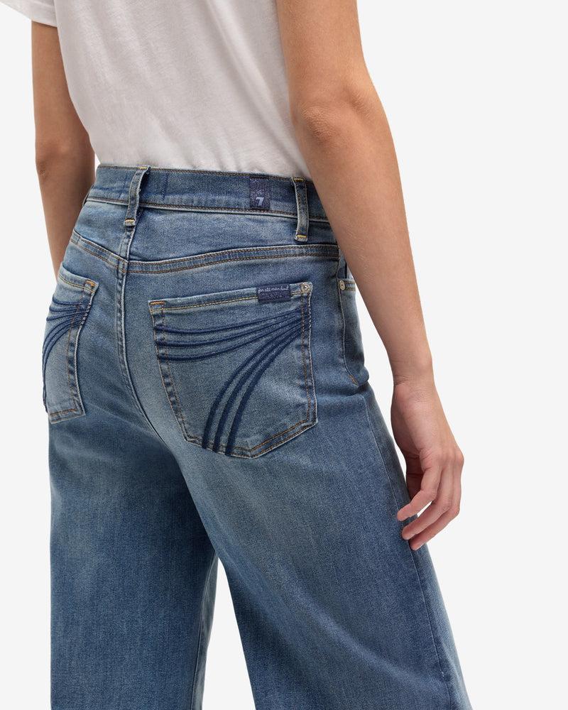 Slim Illusion Ultra High Rise Jo Product Image