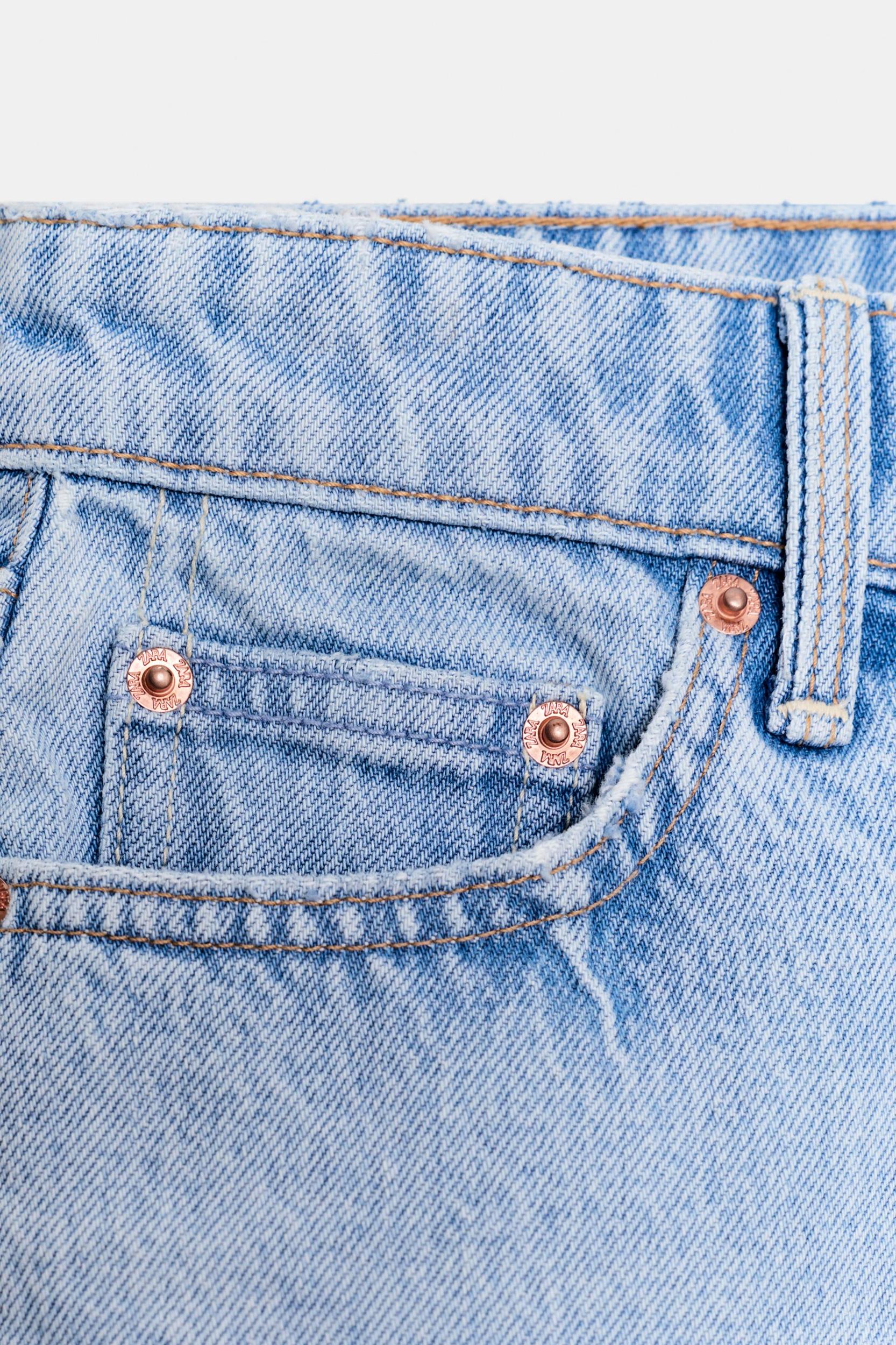 Z1975 MOM FIT MID-RISE SHORTS Product Image