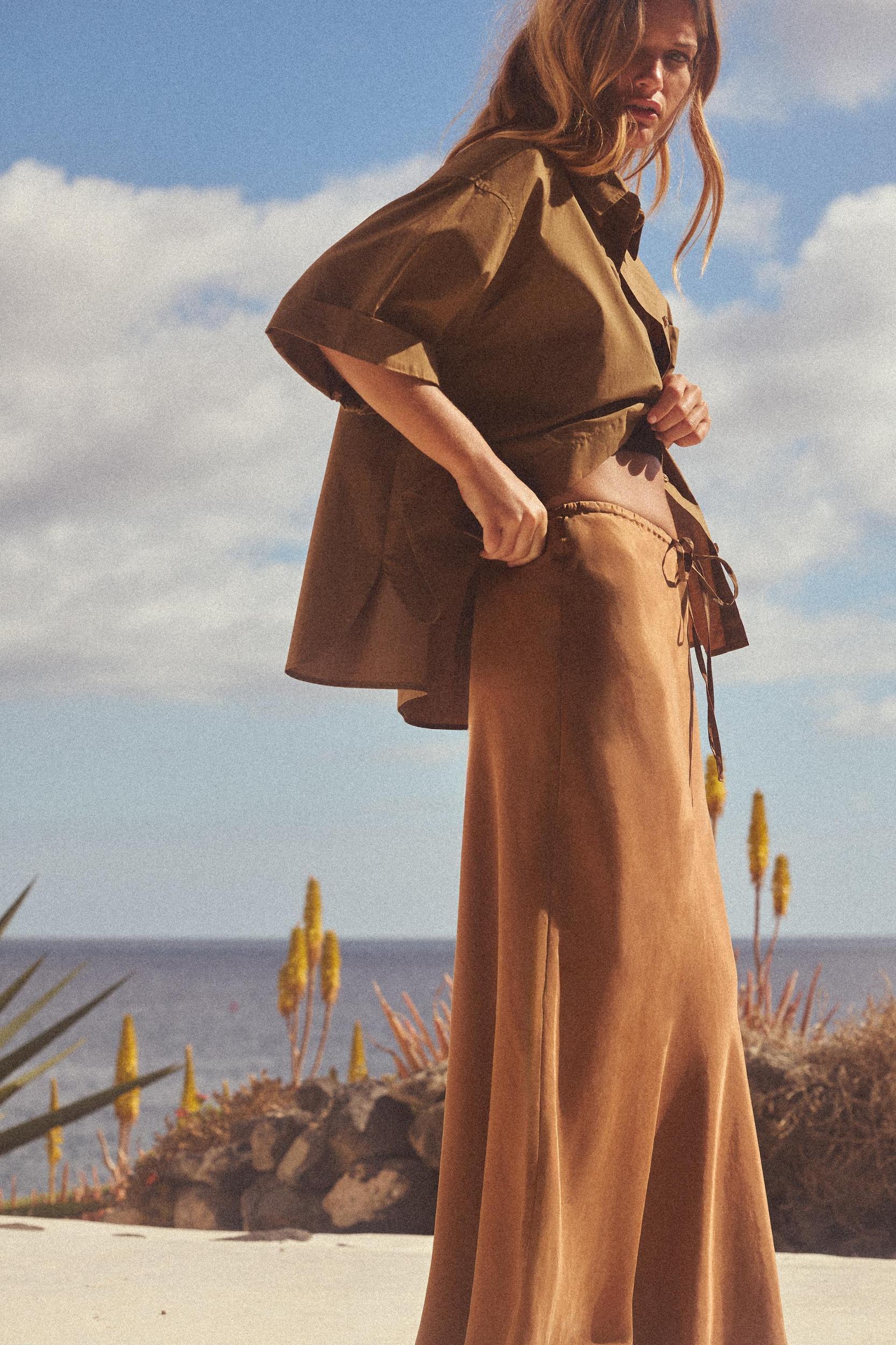 LONG FLOWY SKIRT Product Image