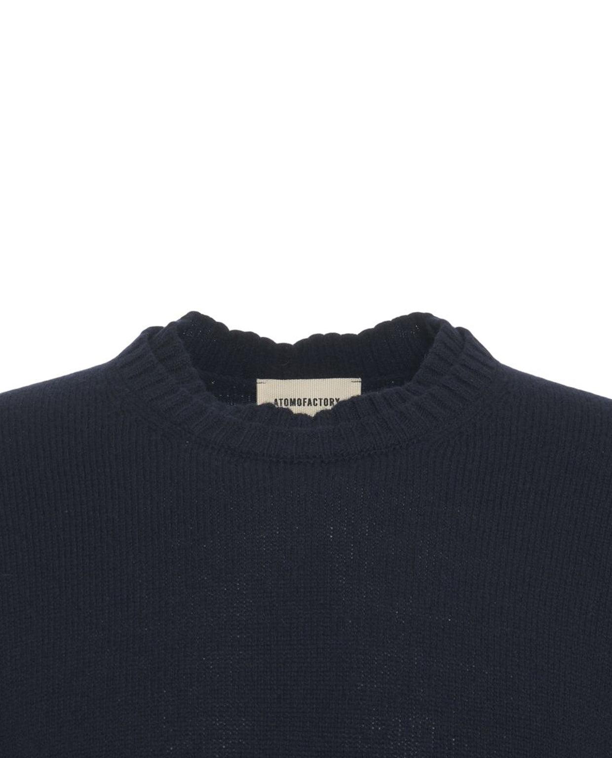 Knit sweater Product Image