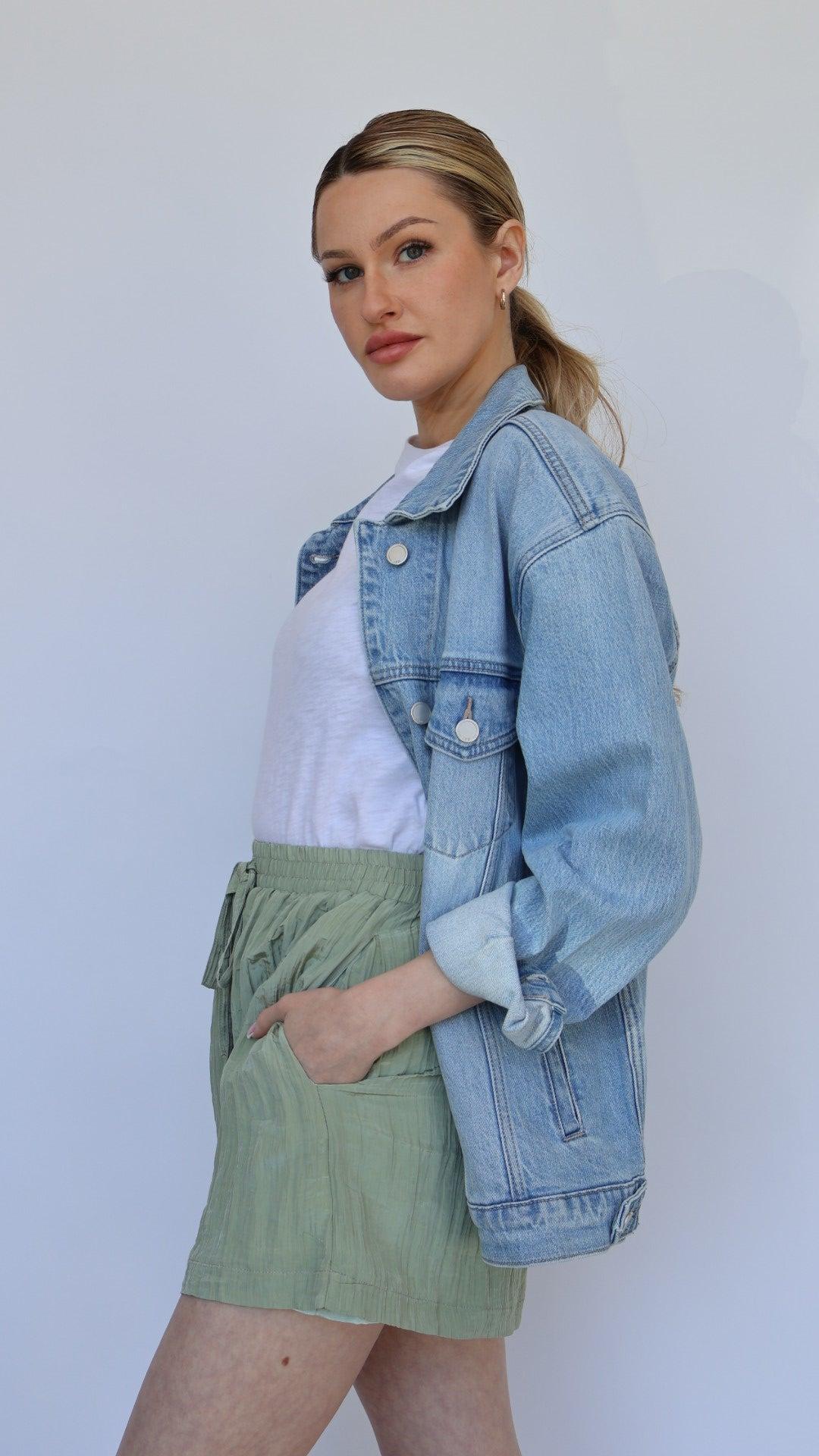 Cassie Solid Textured Drawstring Short Product Image