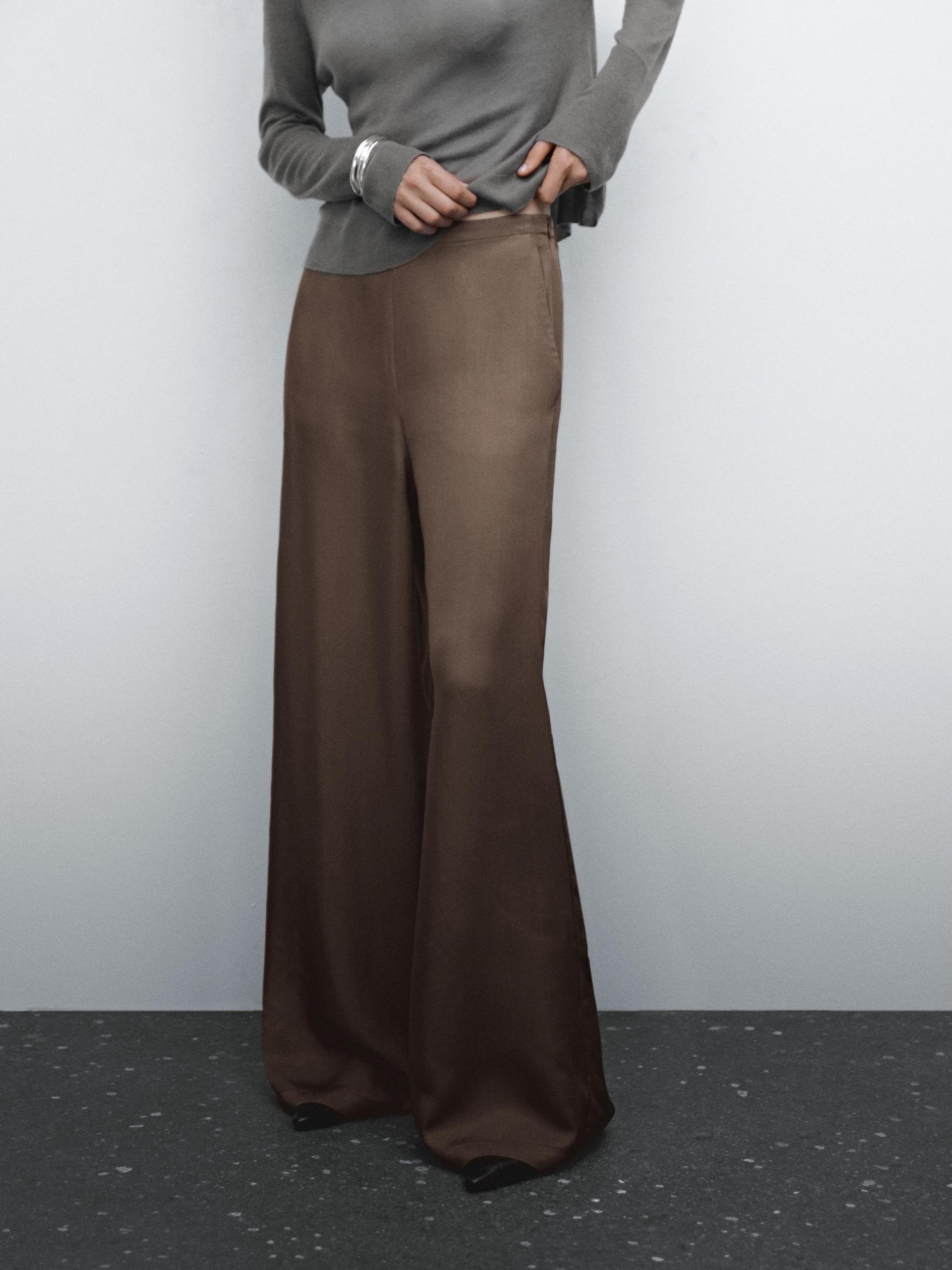 Flowing trousers with a satin finish Product Image