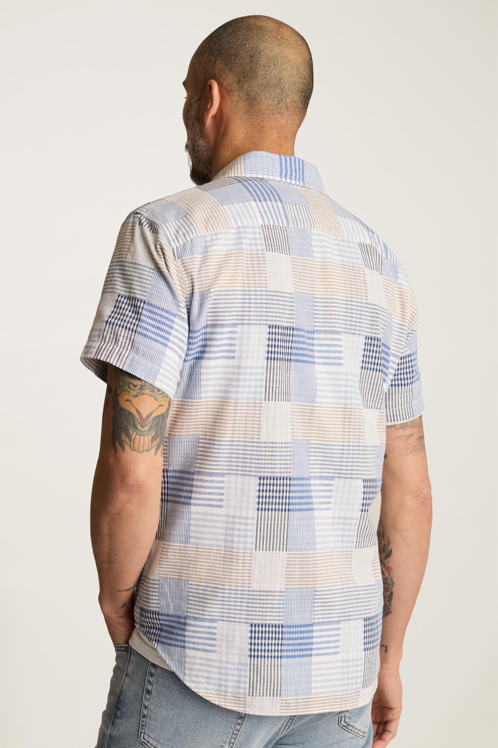 Riviera Short Sleeve Shirt Product Image