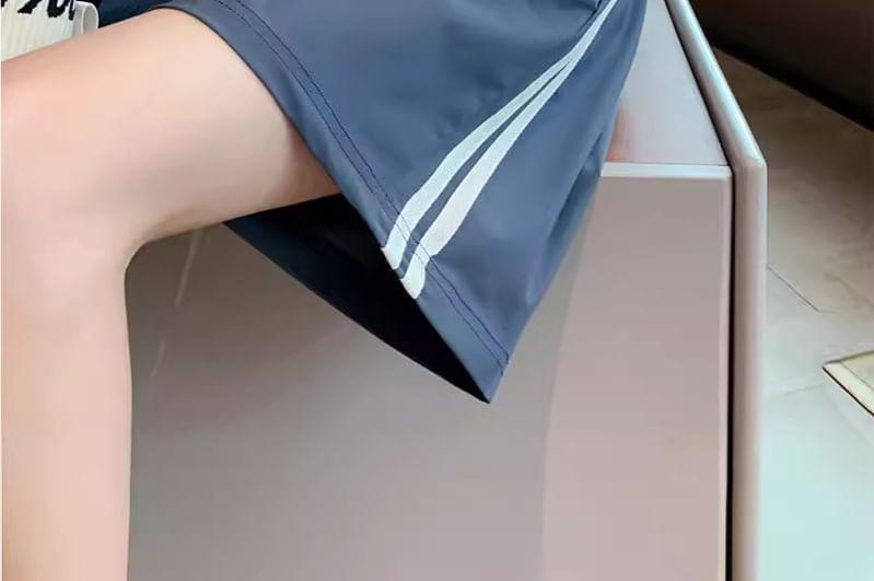 High Waist Color-Block Striped Wide-Leg Sweat Shorts Product Image