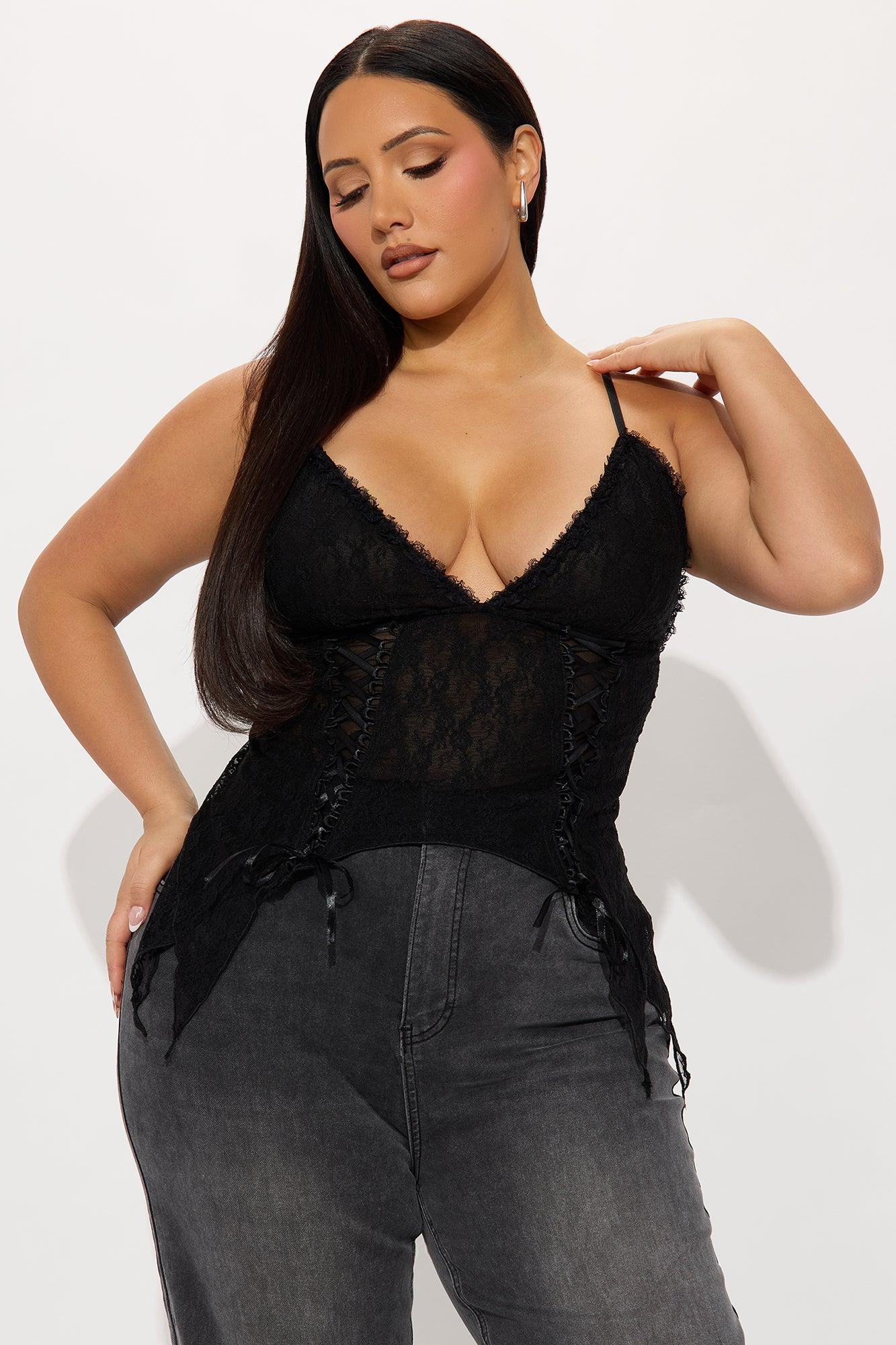 Lacey Moment Top - Black Product Image