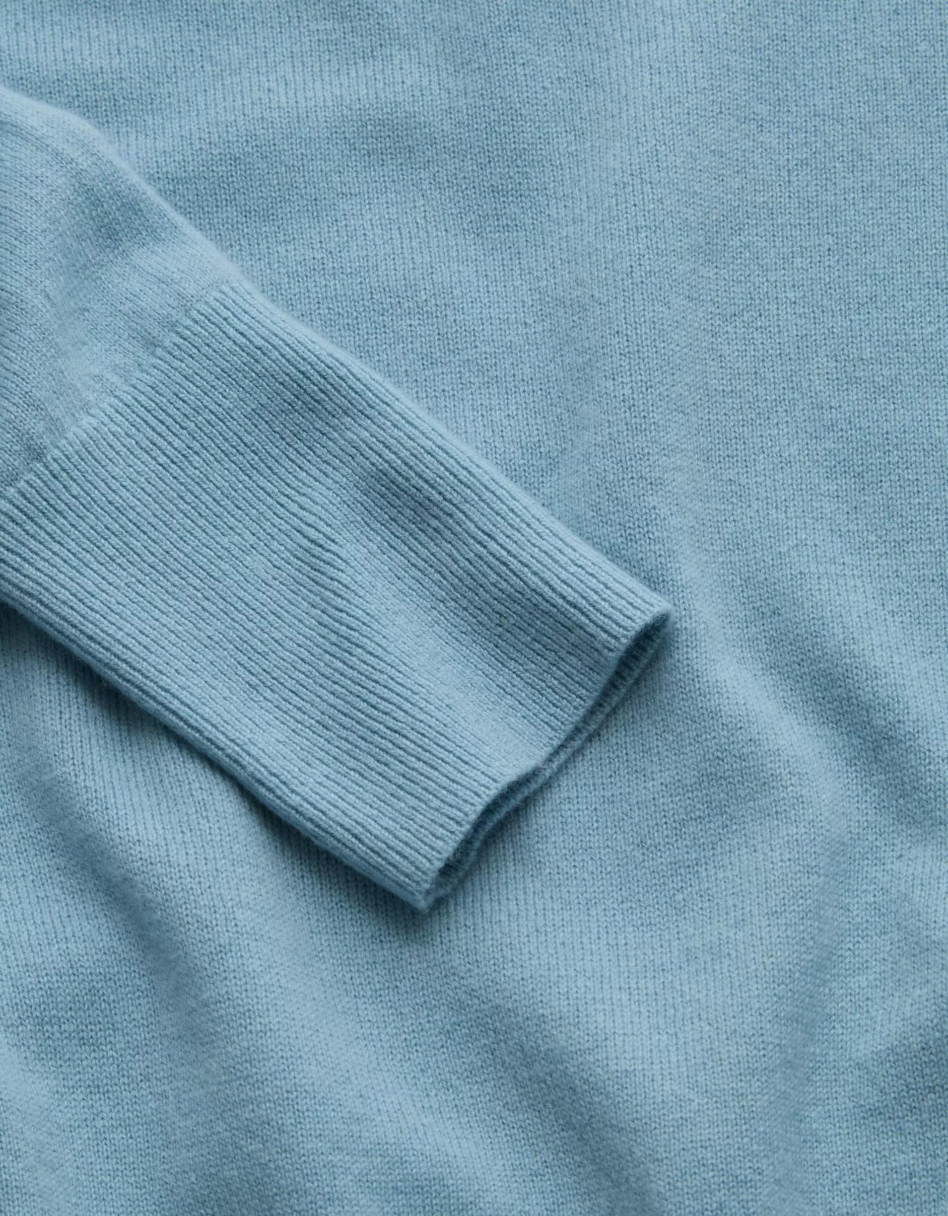 AE77 Premium Cashmere Sweater Product Image