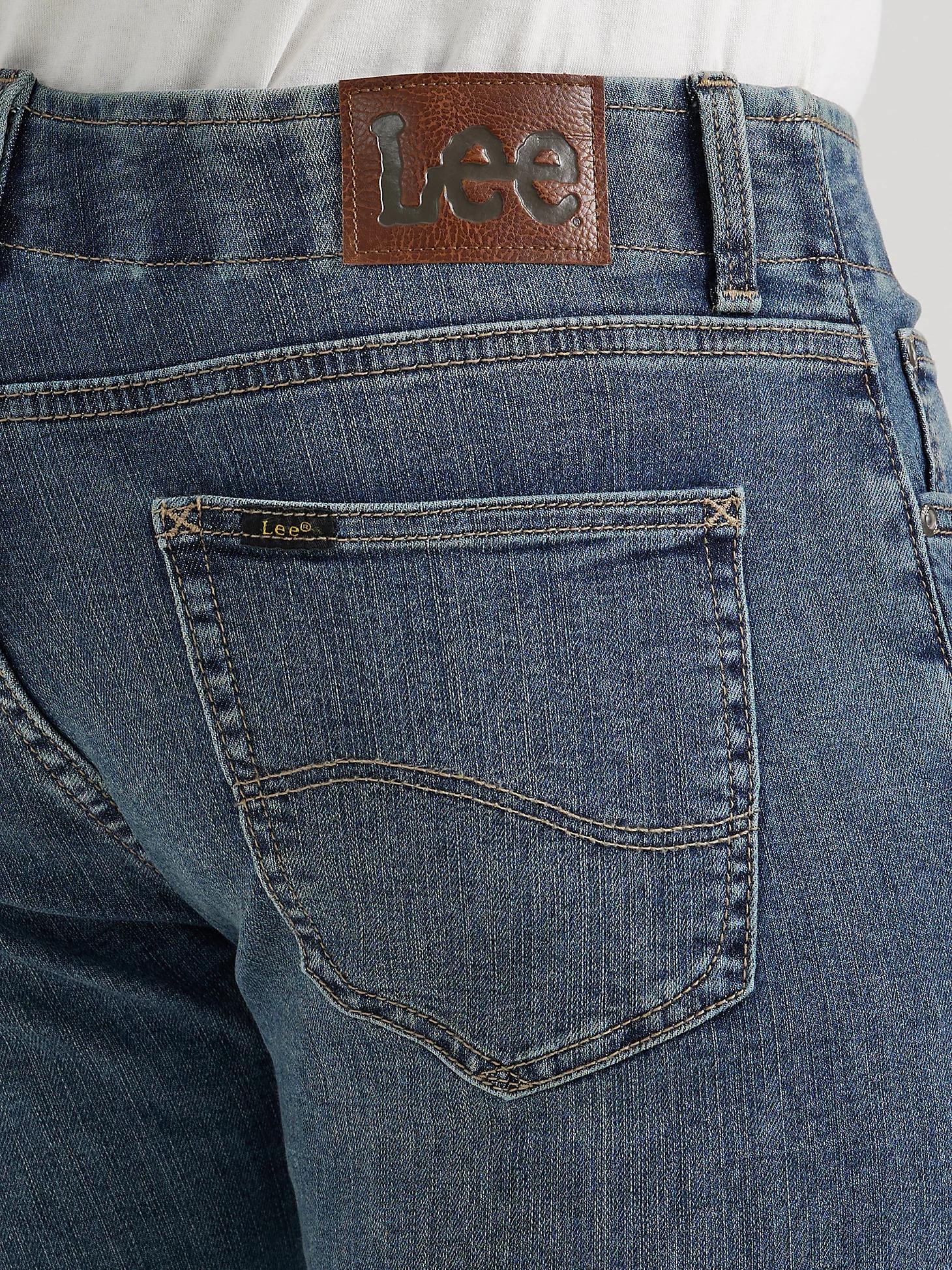 Men's Extreme Motion Slim Straight Jean | Lee® Product Image