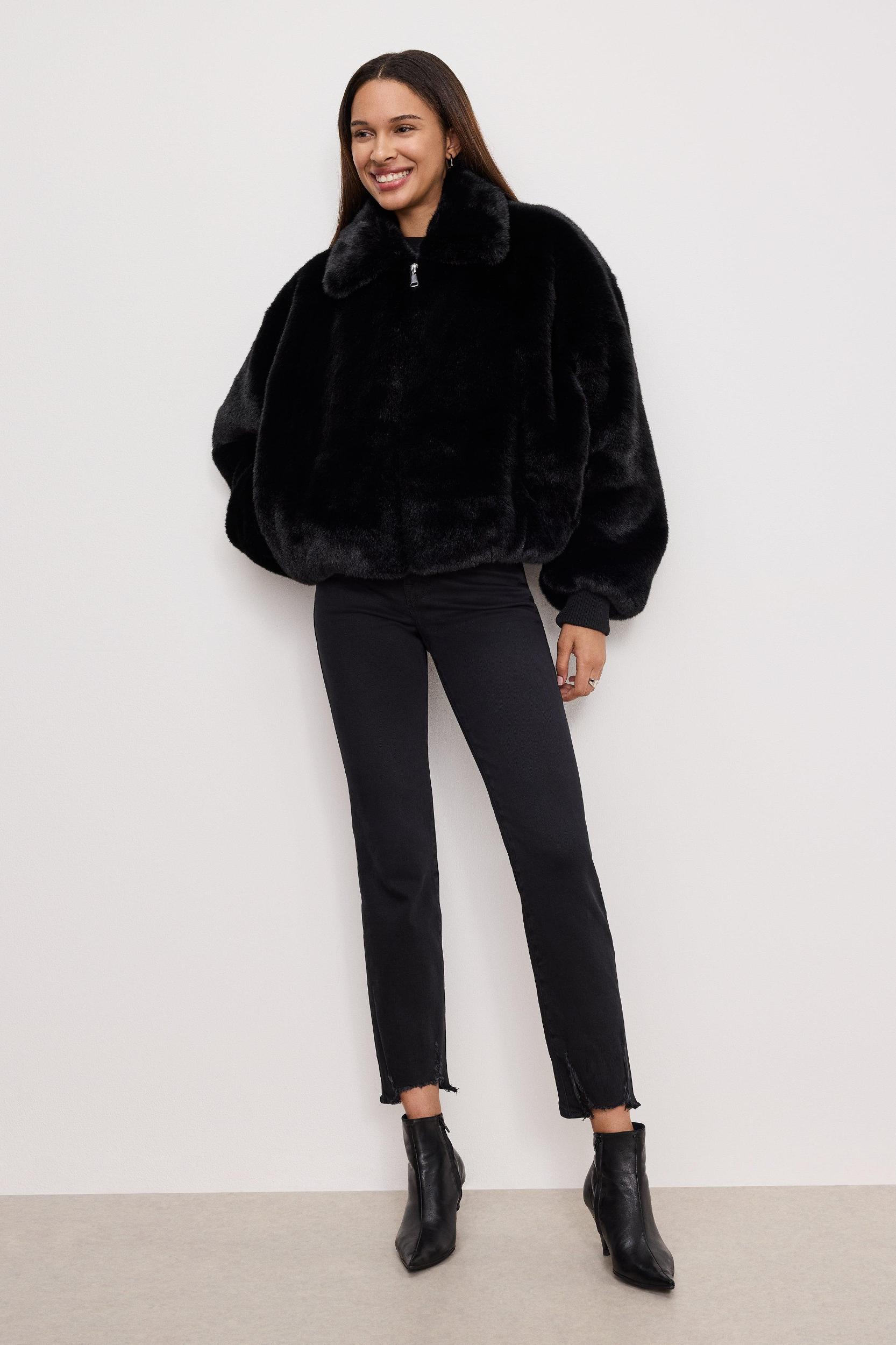 FAUX FUR COLLAR JACKET | BLACK001 Product Image