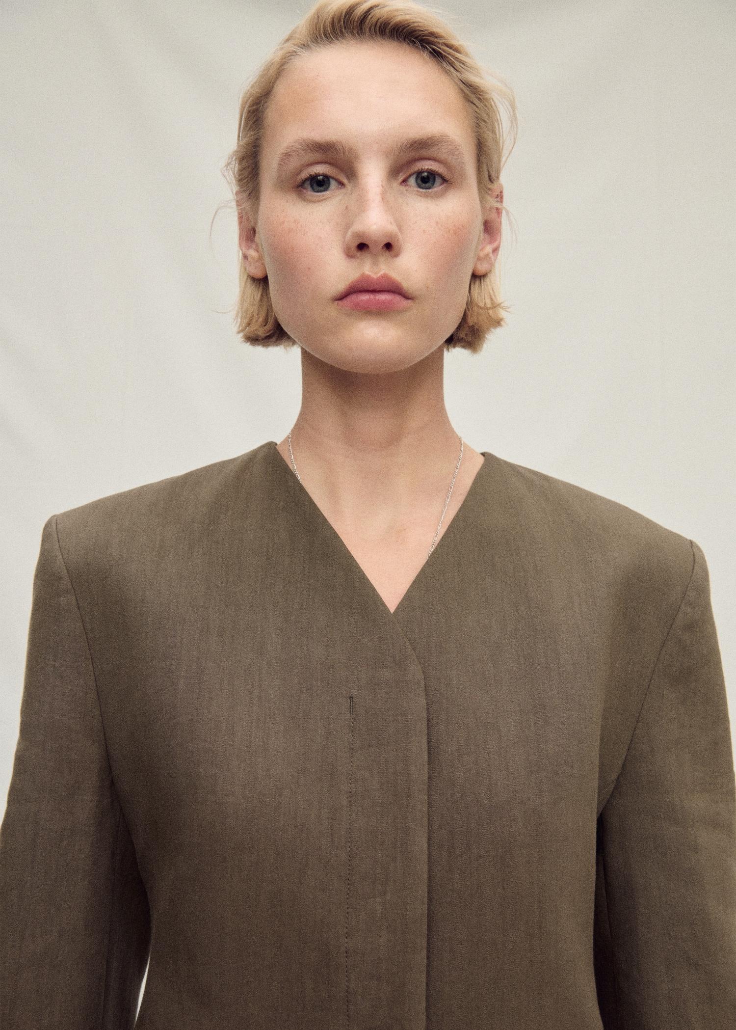 Seamless linen suit blazer - Women | MANGO USA Product Image