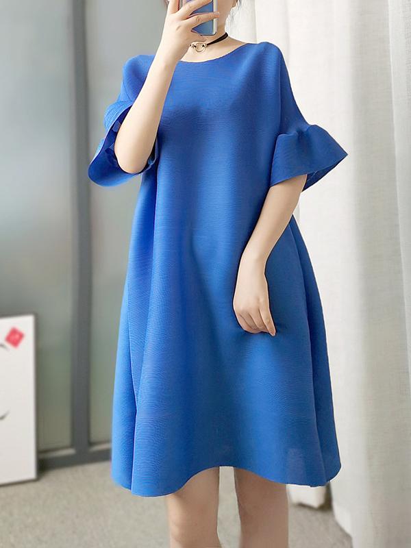 Stylish Selection Flared Sleeves A-Line Pleated Solid Color Round-Neck Midi Dresses Product Image