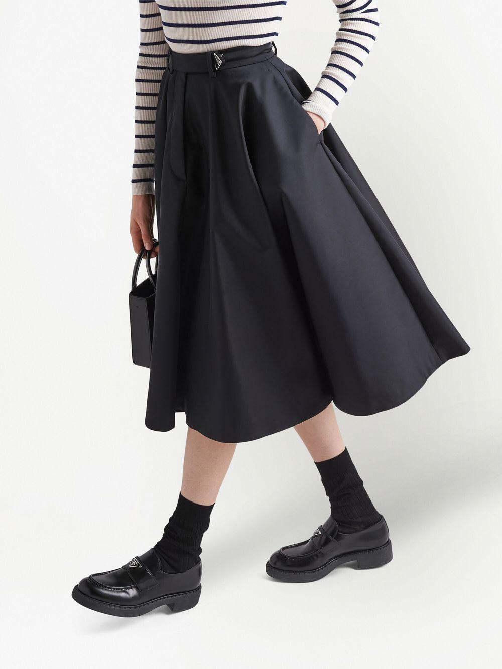 pleated full skirt Product Image