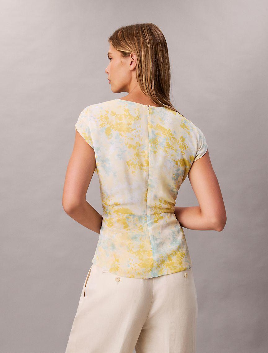 Chiffon Printed Twist Front Blouse Product Image