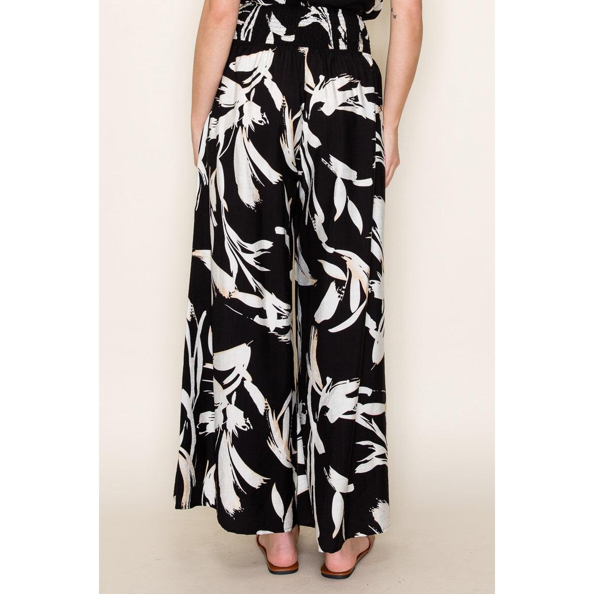 HOLD IT TOGETHER FLORAL PANT *FS Product Image