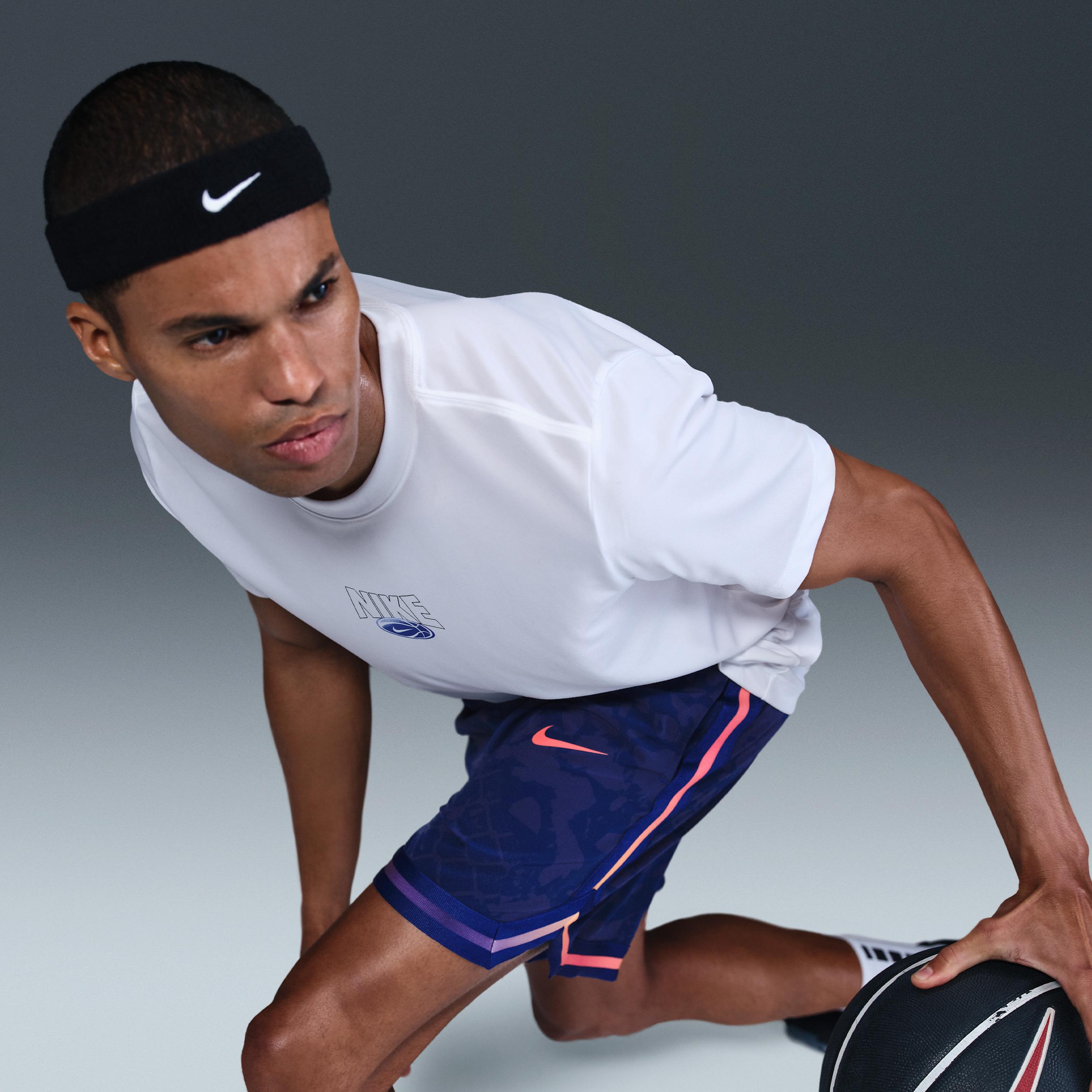 Nike Men's DNA Dri-FIT 6" Woven Basketball Shorts Product Image