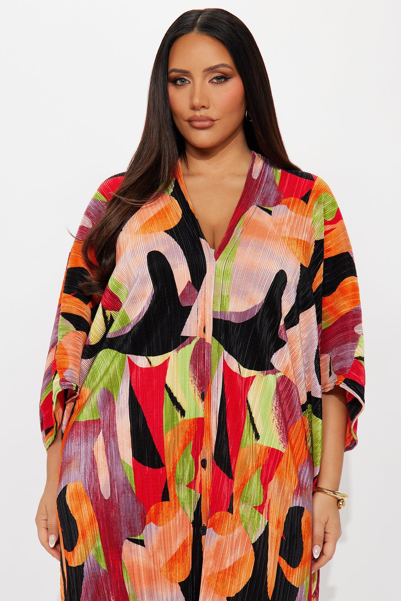 Isa Plisse Printed Maxi Dress - Green/combo Female Product Image