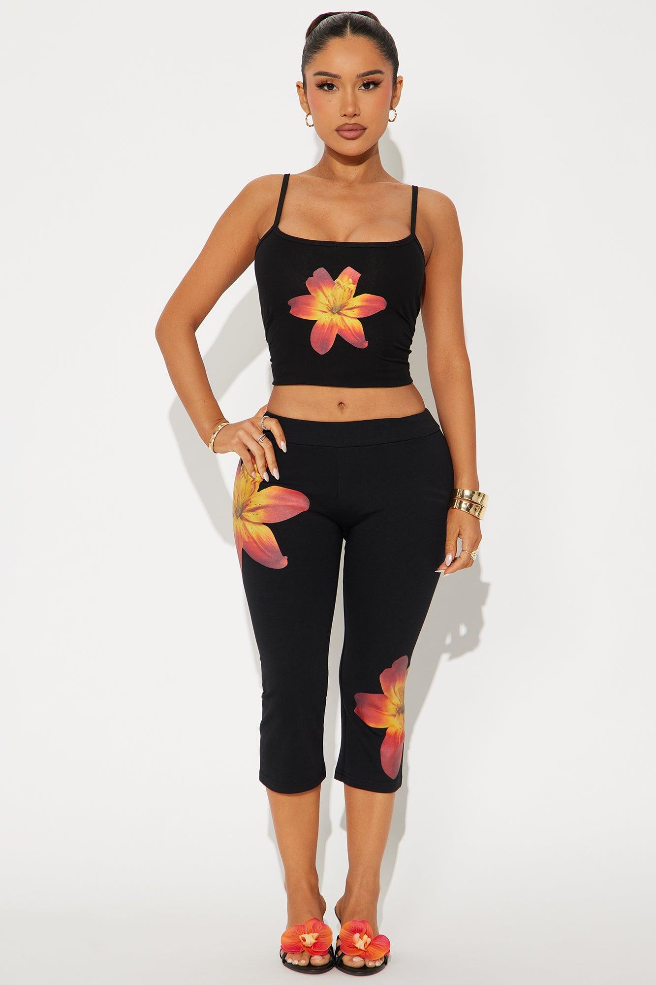 Summer Hibiscus Capri Pant Set - Black/combo Product Image