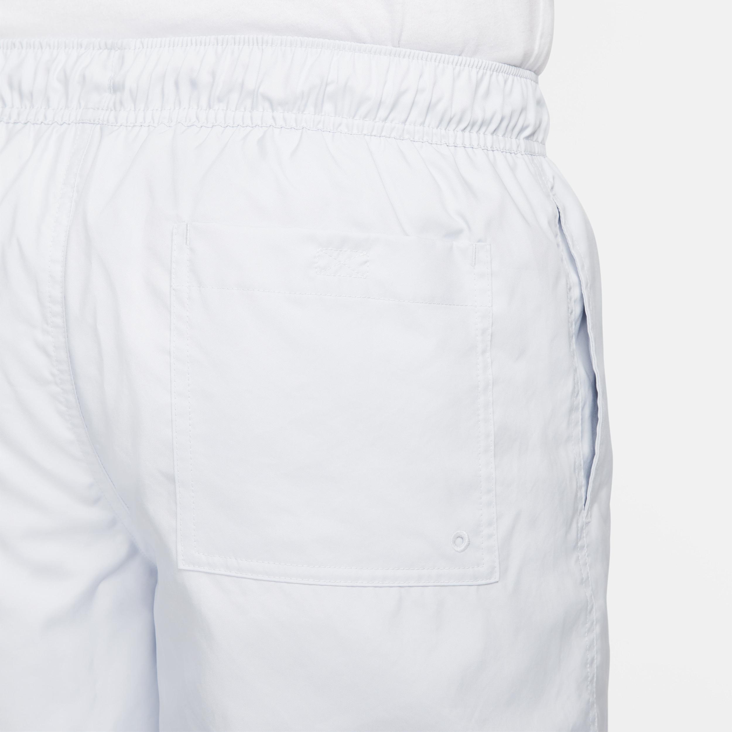 Men's Nike Club Woven Flow Shorts,  Product Image