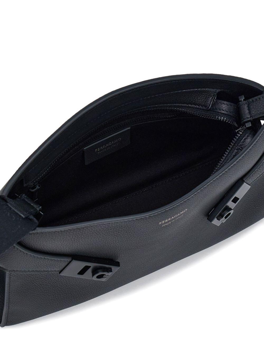 Hug messenger bag Product Image