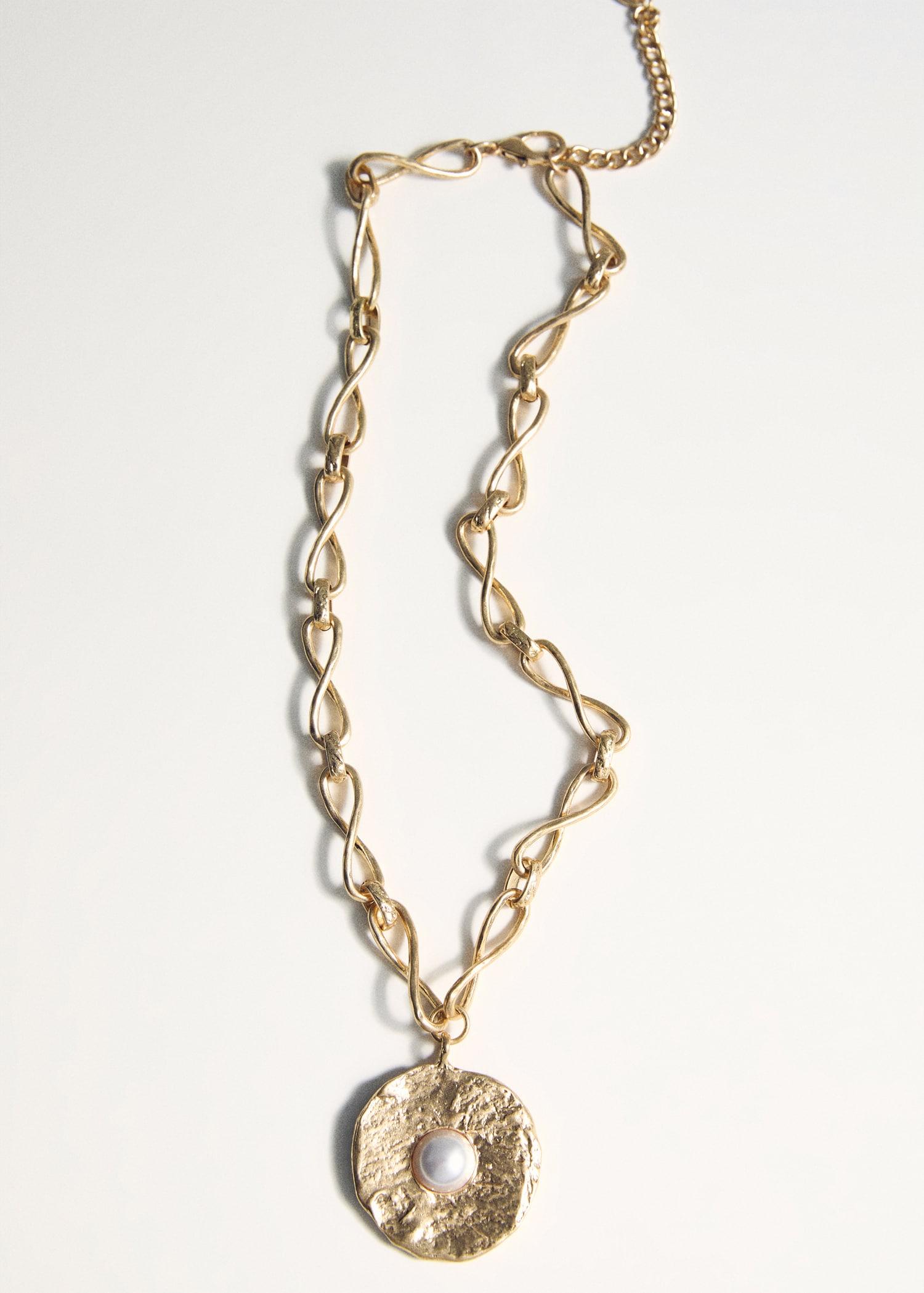 Combined circle pendant necklace - Women | MANGO USA Product Image