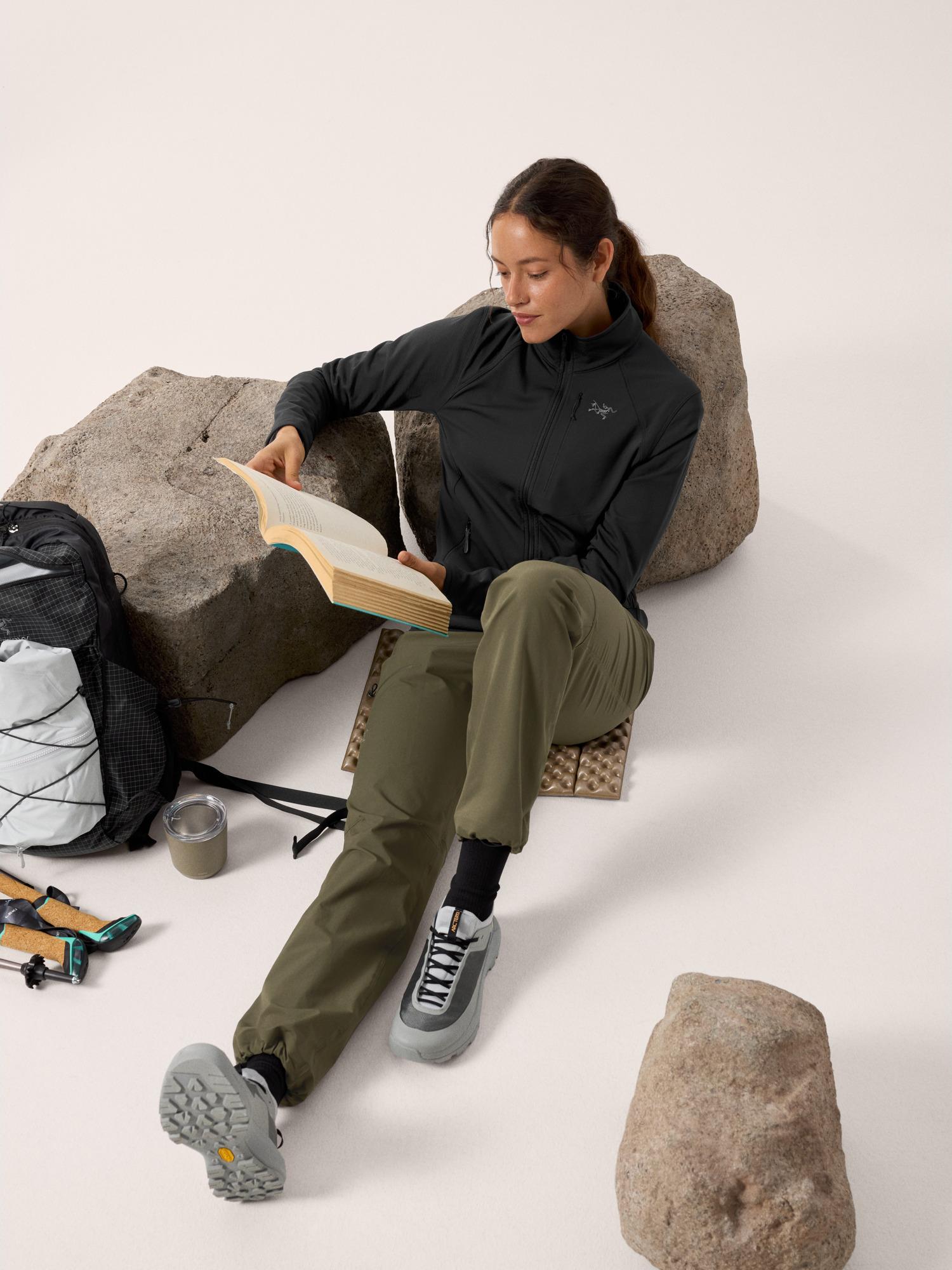 Delta Jacket Women's Product Image