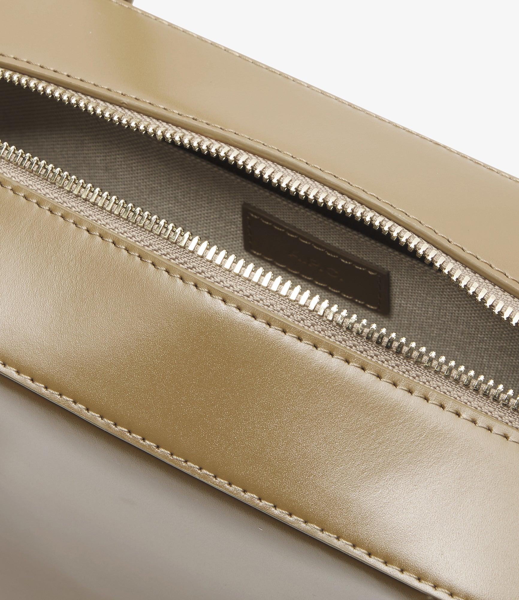 Virginie Box bag Female Product Image