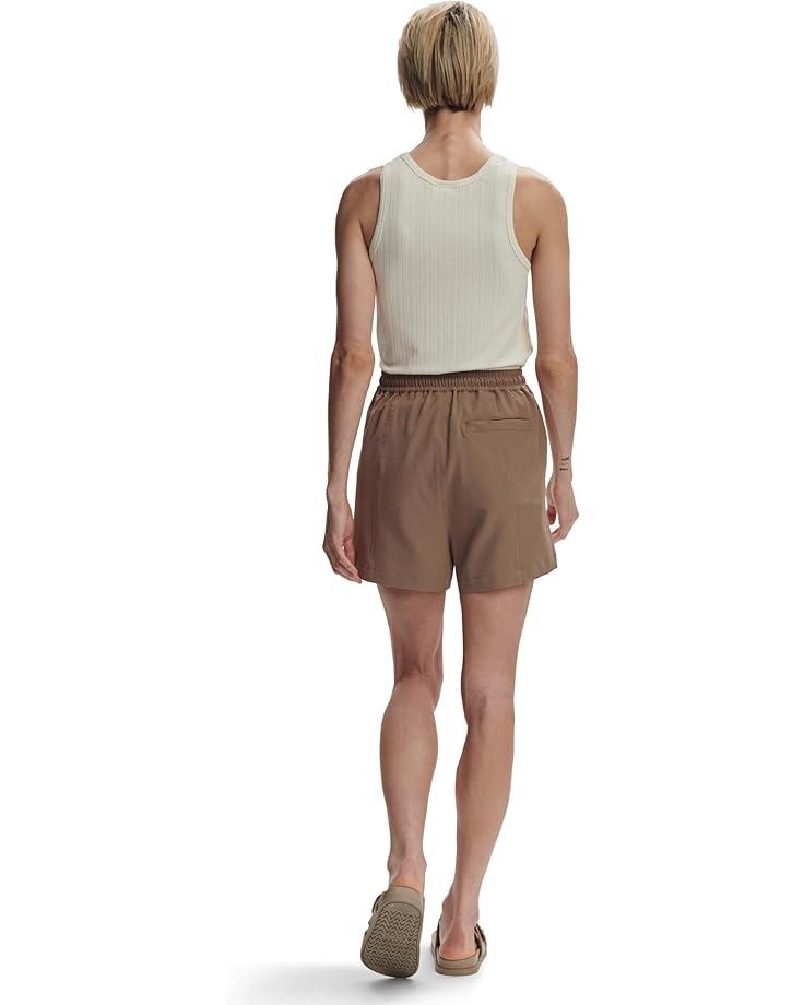 Nila Mid Rise Shorts Product Image