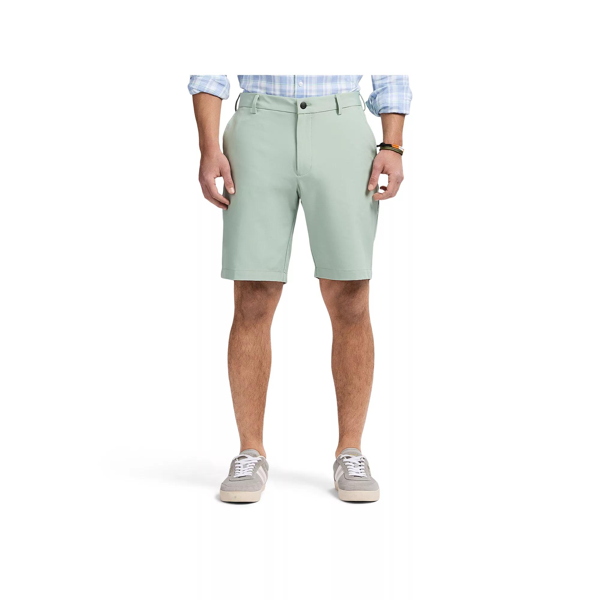 Men's IZOD Traveler Shorts,  Product Image