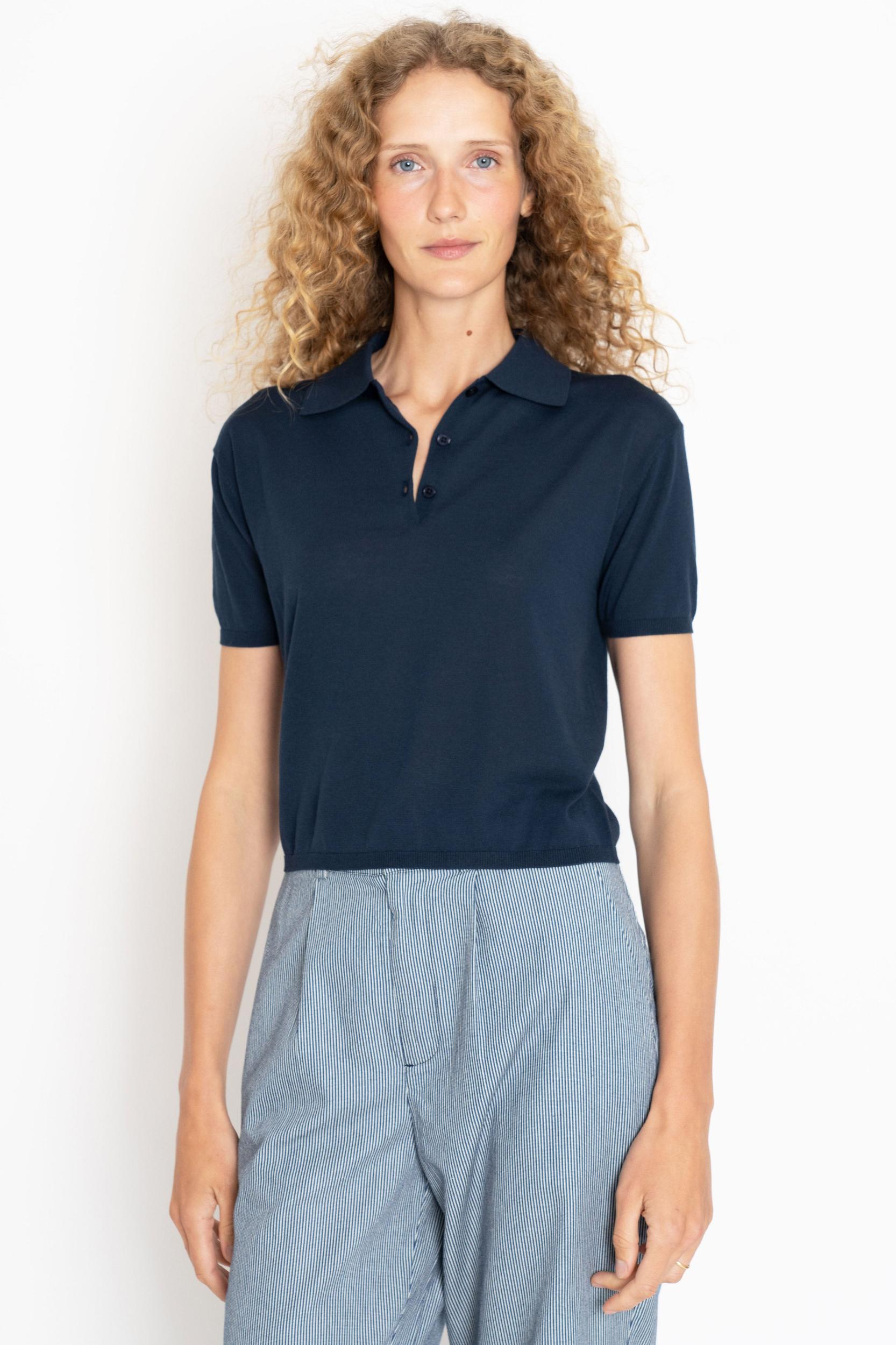 The Farley - Navy Female Product Image