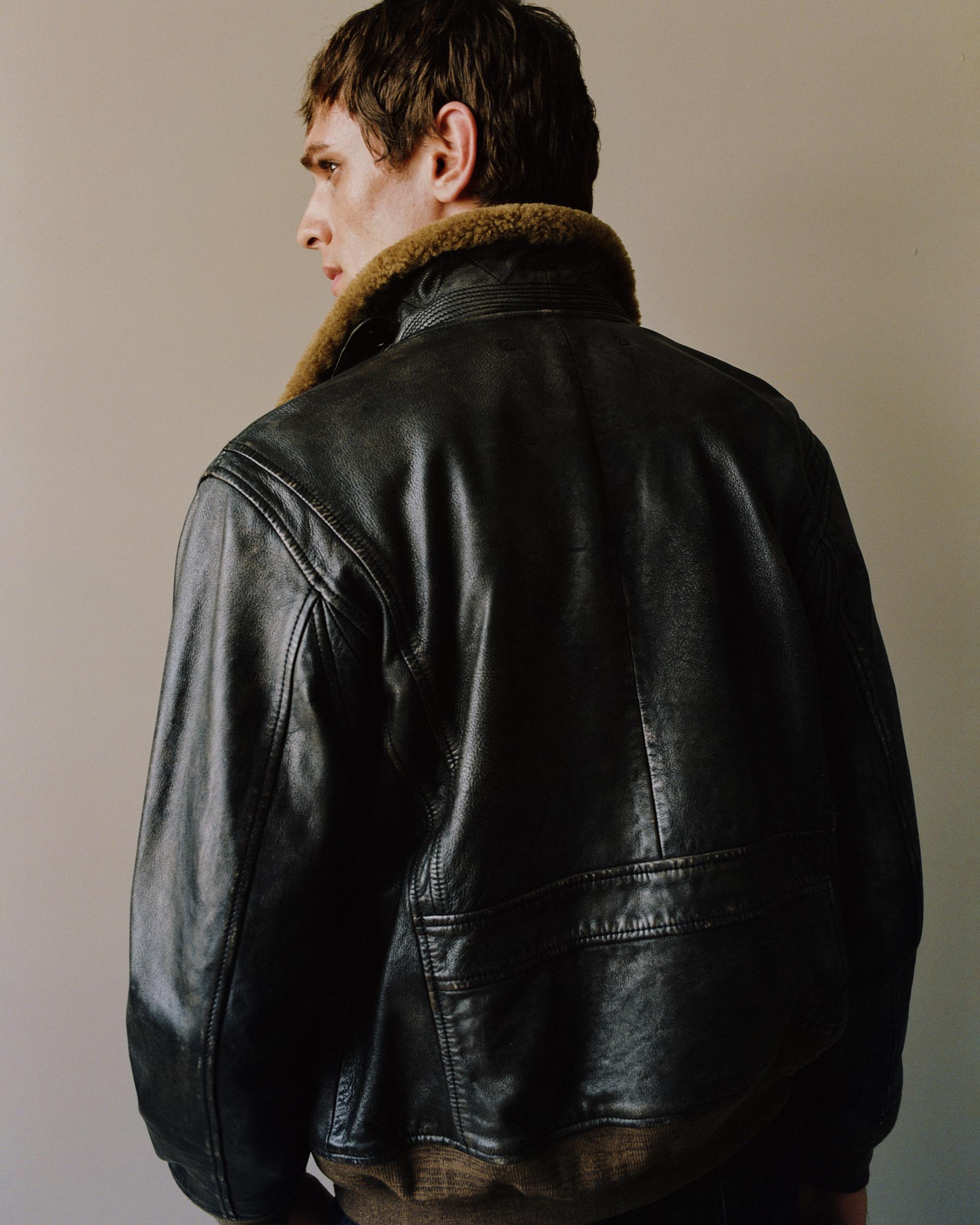 Quince | Men's Shearling Collar Leather Flight Jacket Product Image