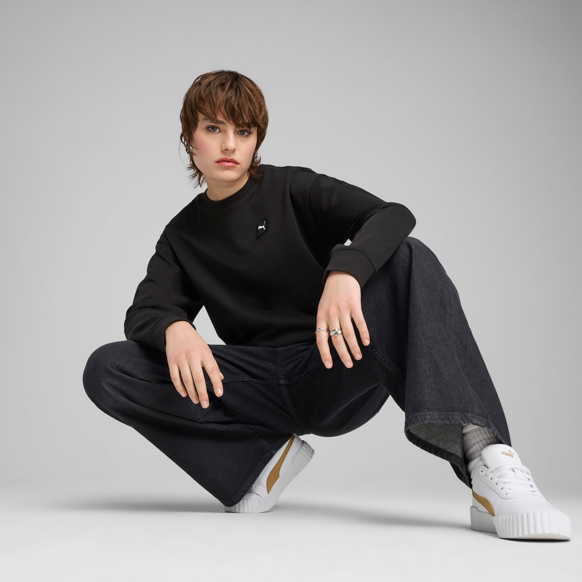 Essentials Elevated Women's Comfort Crew Sweatshirt Product Image