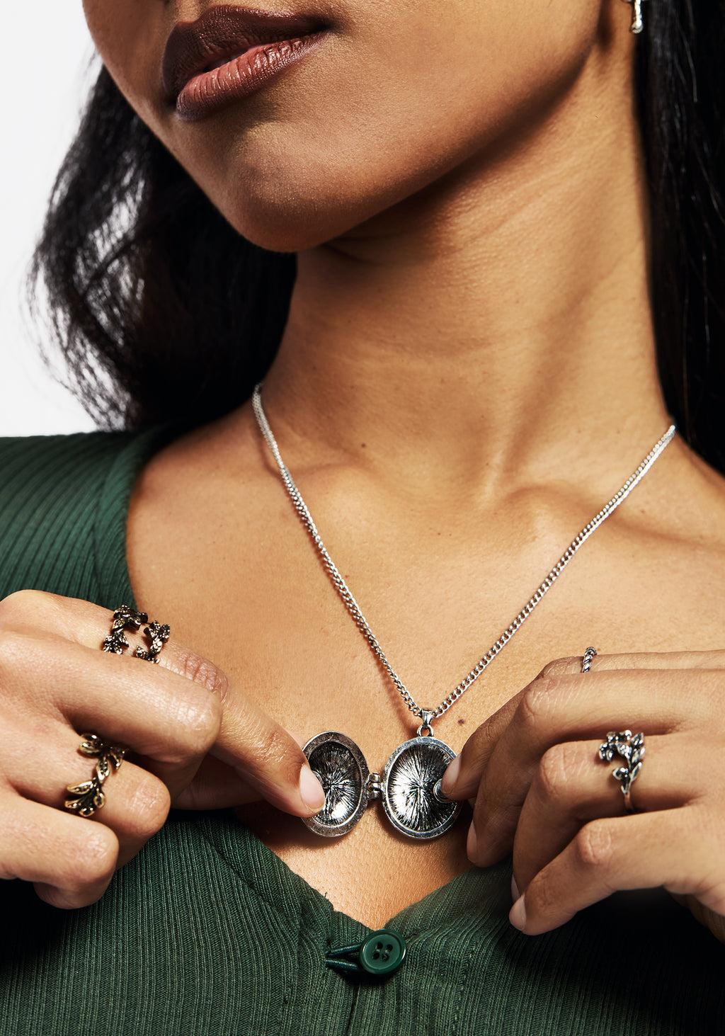 Cerelia Etched Locket Necklace Product Image