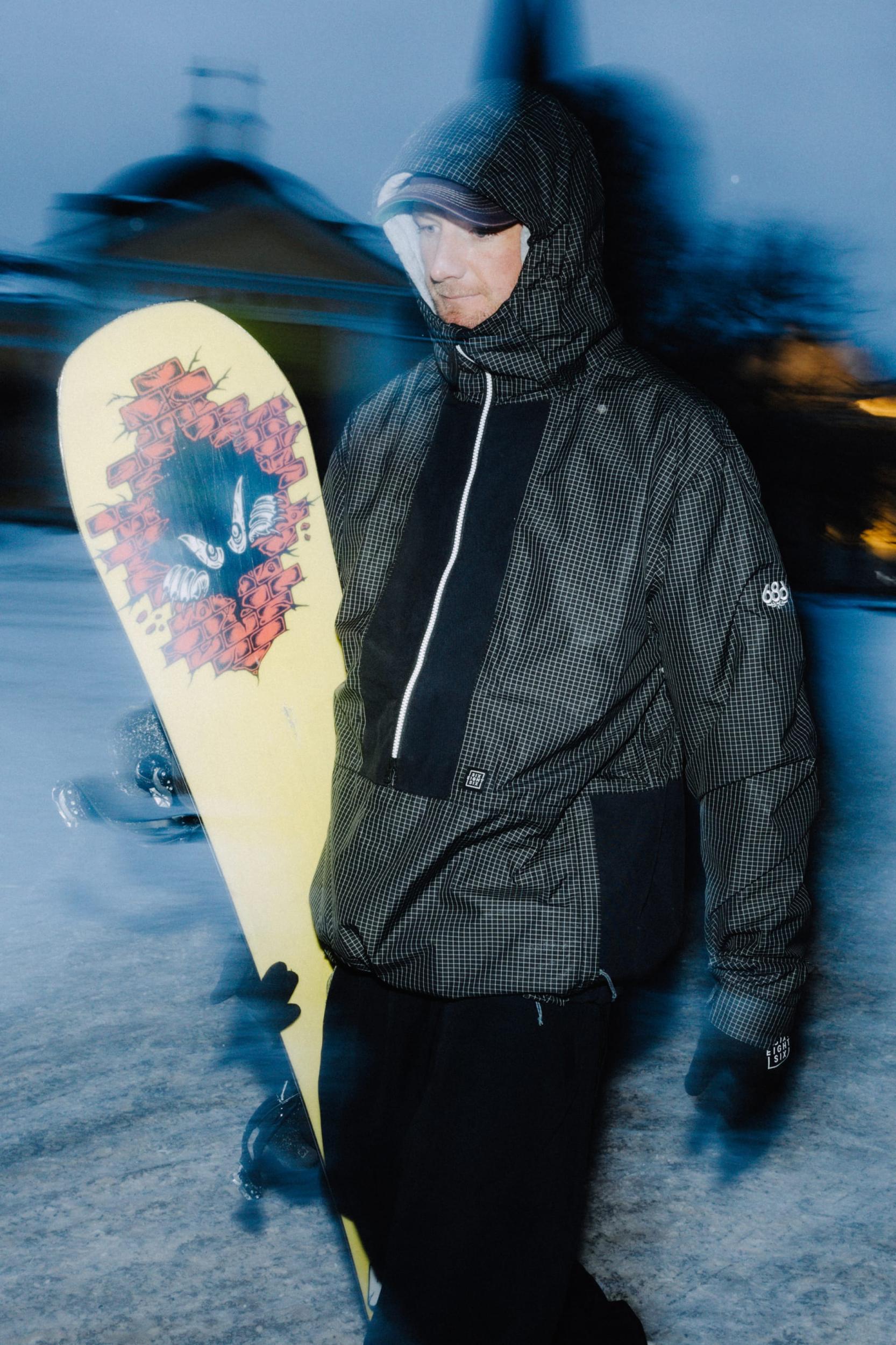 686 Men's Ghost 2.5L Anorak Male Product Image