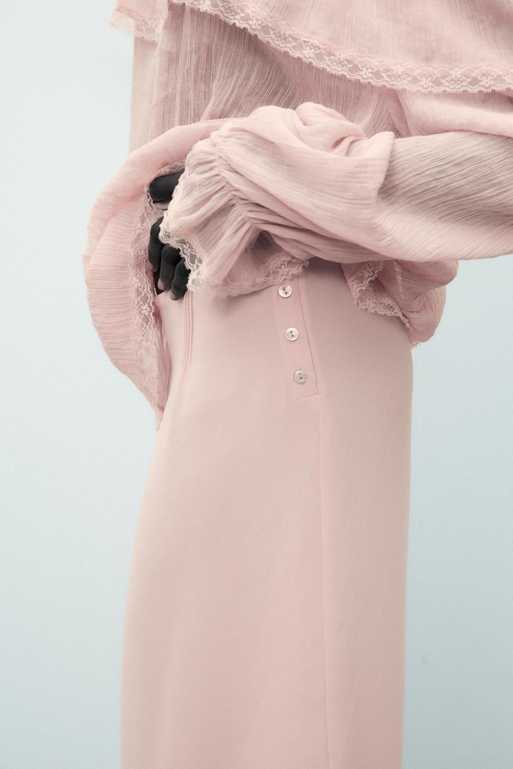 LACE MIDI SKIRT Product Image