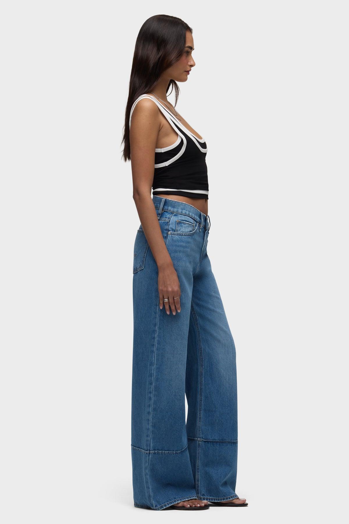 Rylee Pintucked Loose Pant Female Product Image