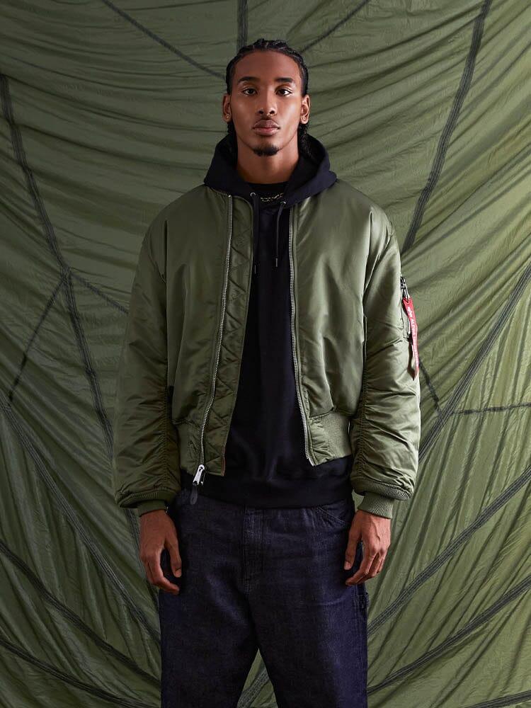 MA-1 BOMBER JACKET (HERITAGE) Male Product Image