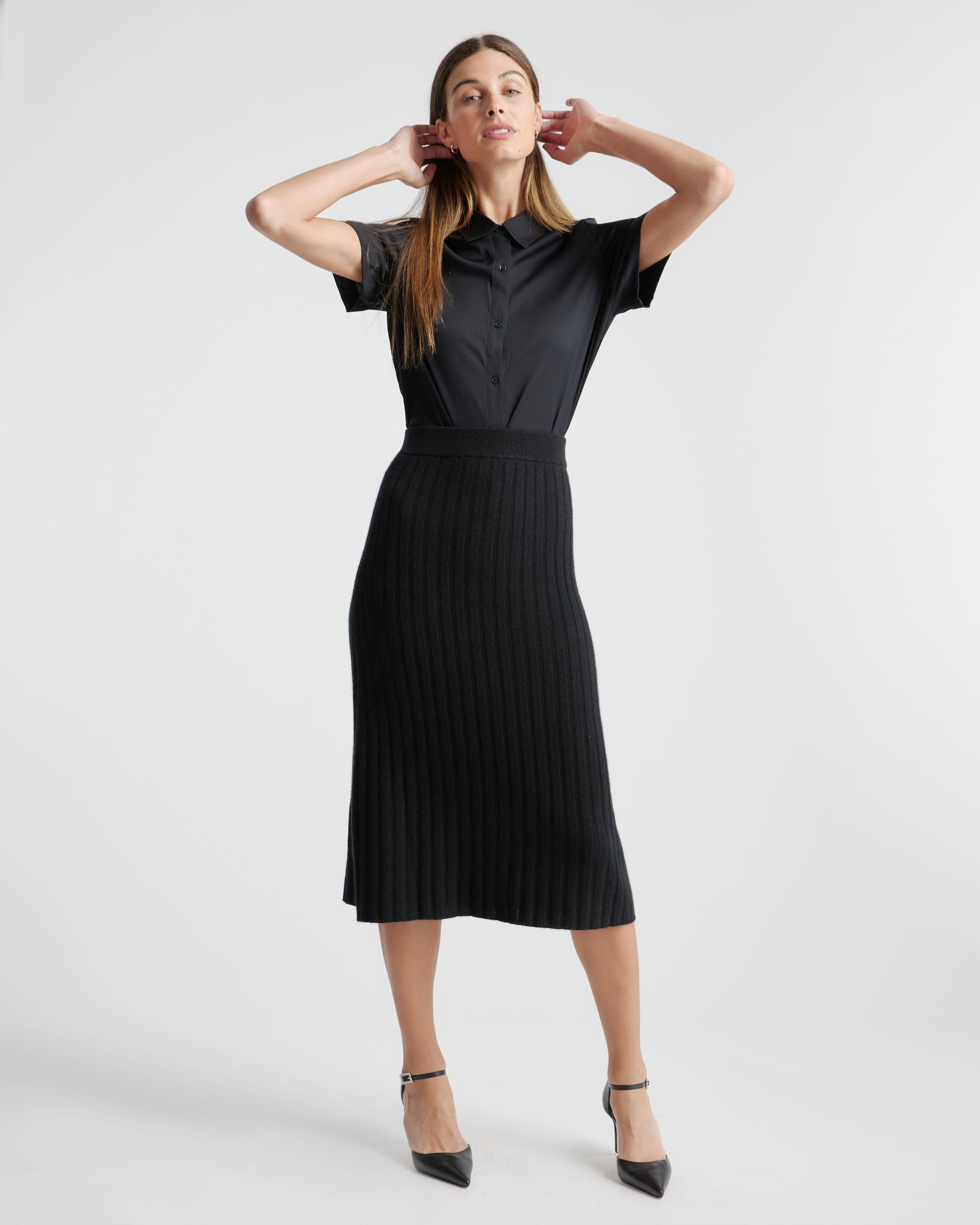 Quince | Women's 100% Washable Silk Stretch Short Sleeve Blouse Size XL Product Image