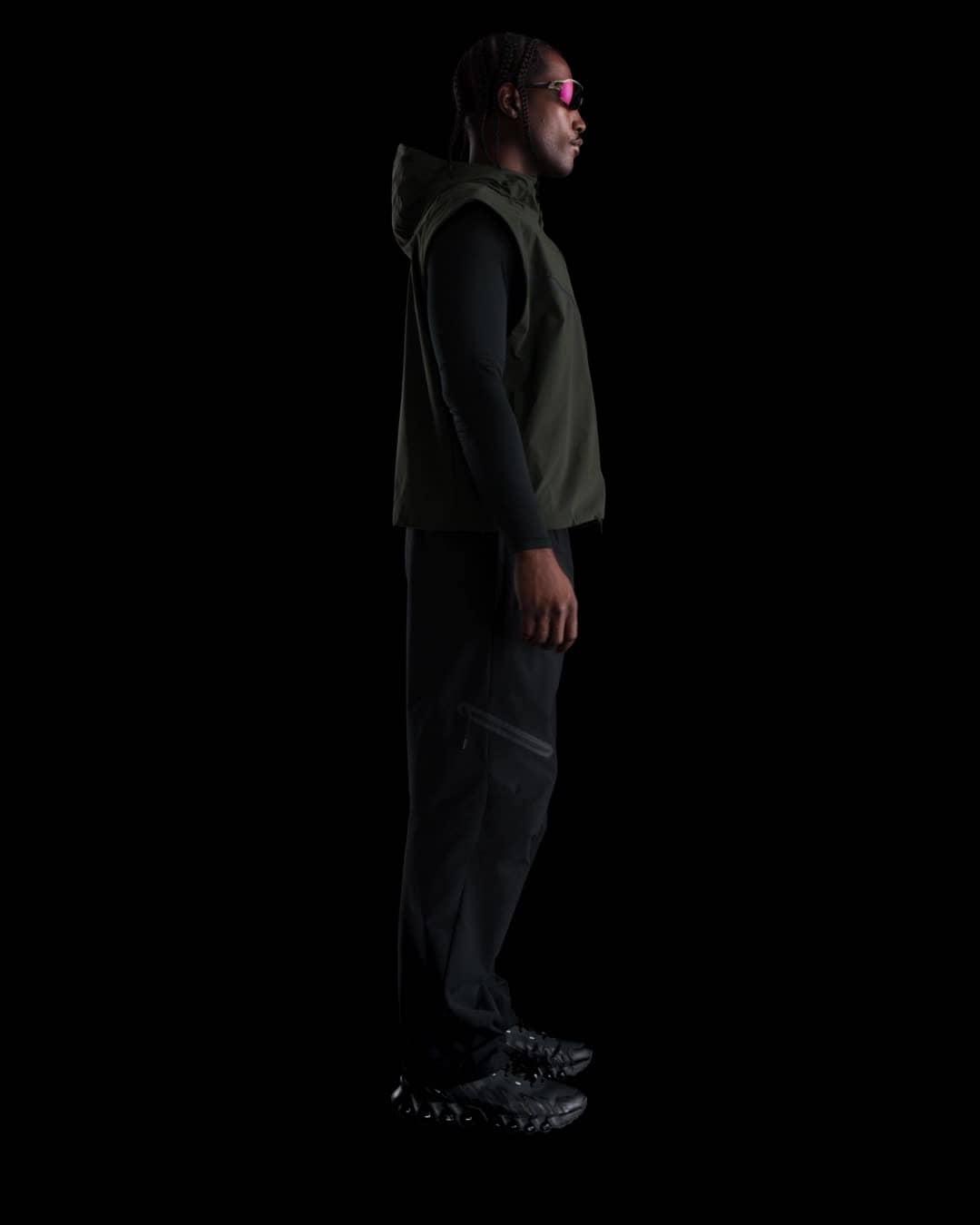 Nike Mens Tech Dri-FIT Woven Windrunner Vest | HV0982-355 Product Image