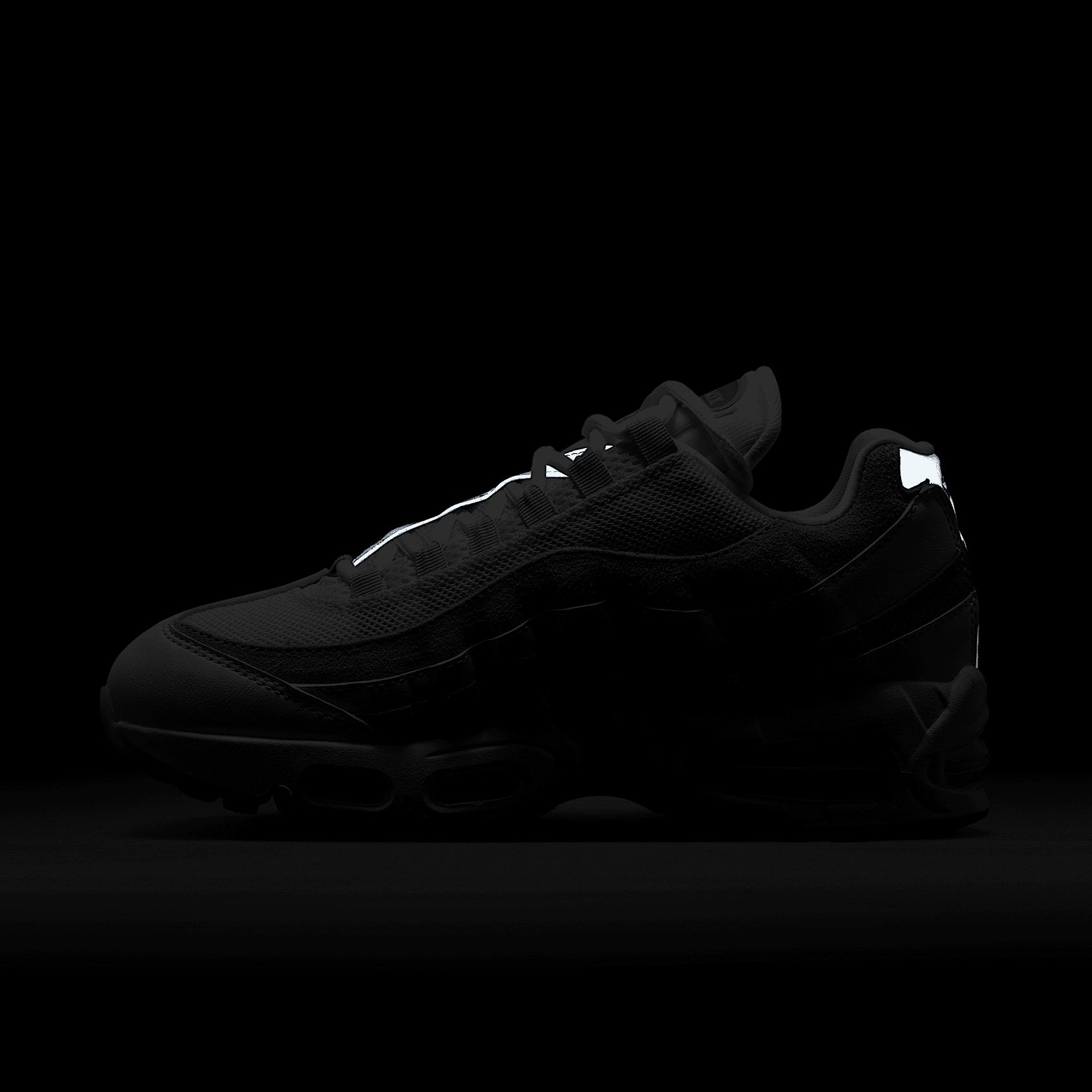 Nike Womens Air Max 95 Shoes | IB6396-100 Product Image