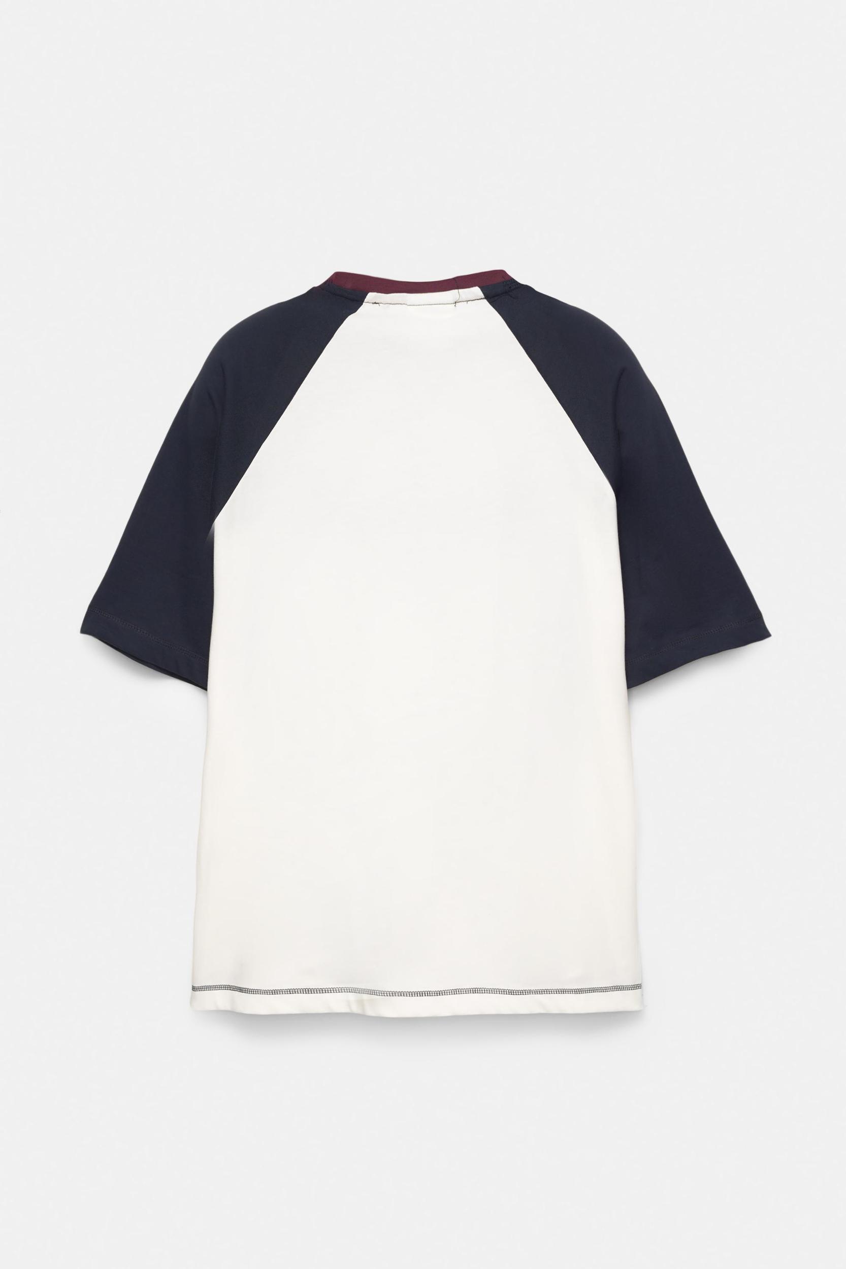 Mickey Mouse raglan T-shirt Product Image