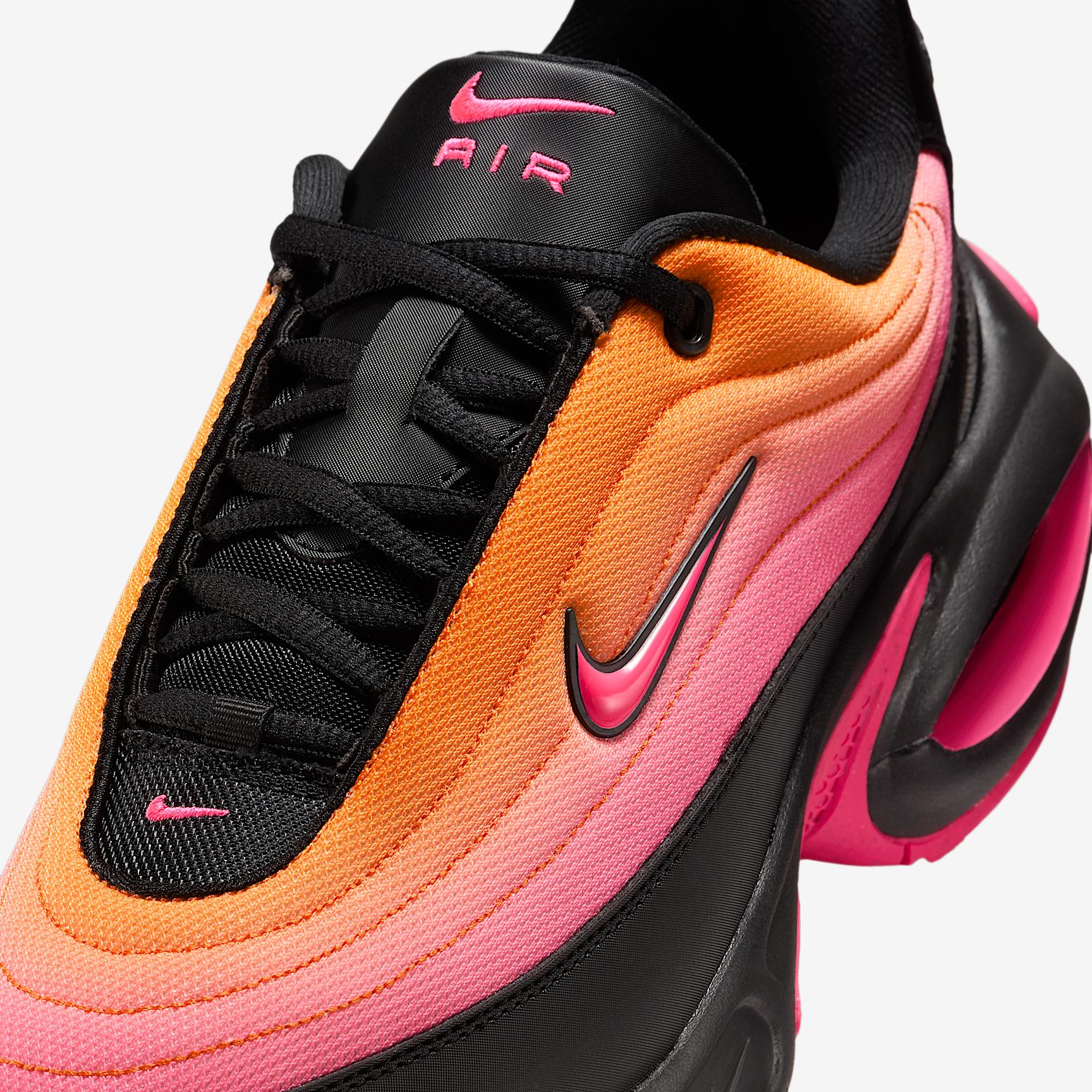Nike Women's Air Max Portal Shoes Product Image