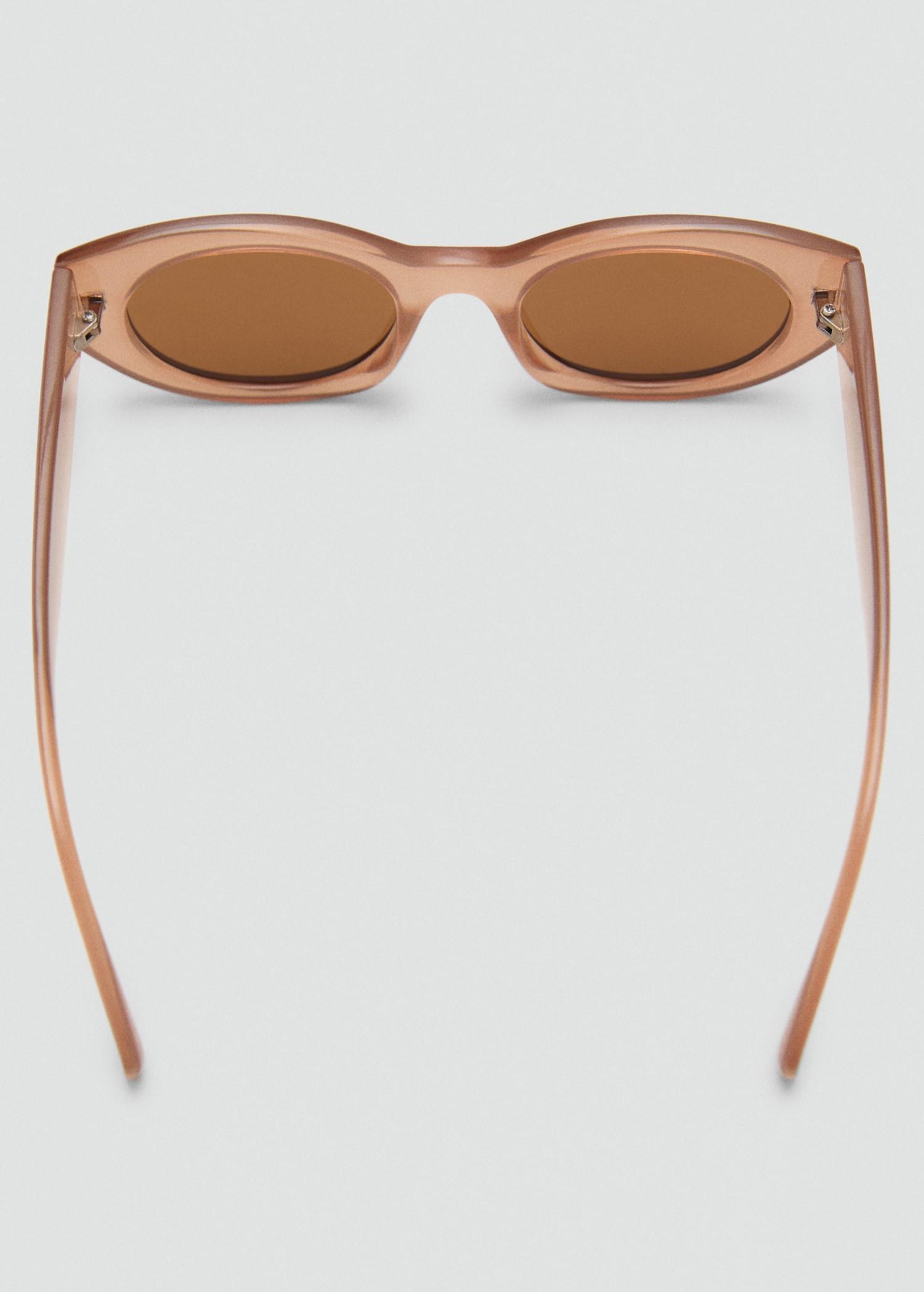 Resin frame sunglasses - Women | MANGO USA Product Image
