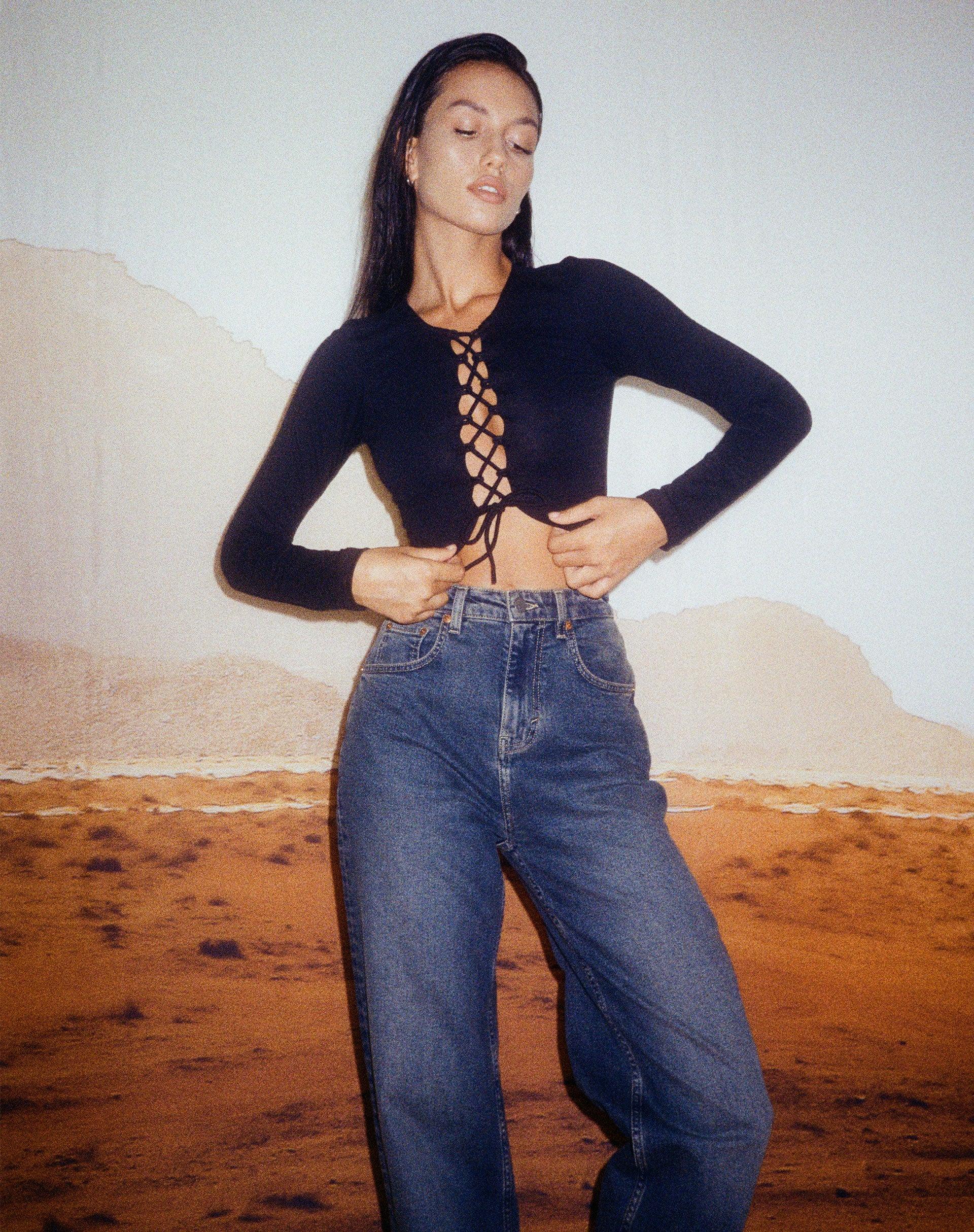 Gisy Crop Top in Lycra Black Product Image