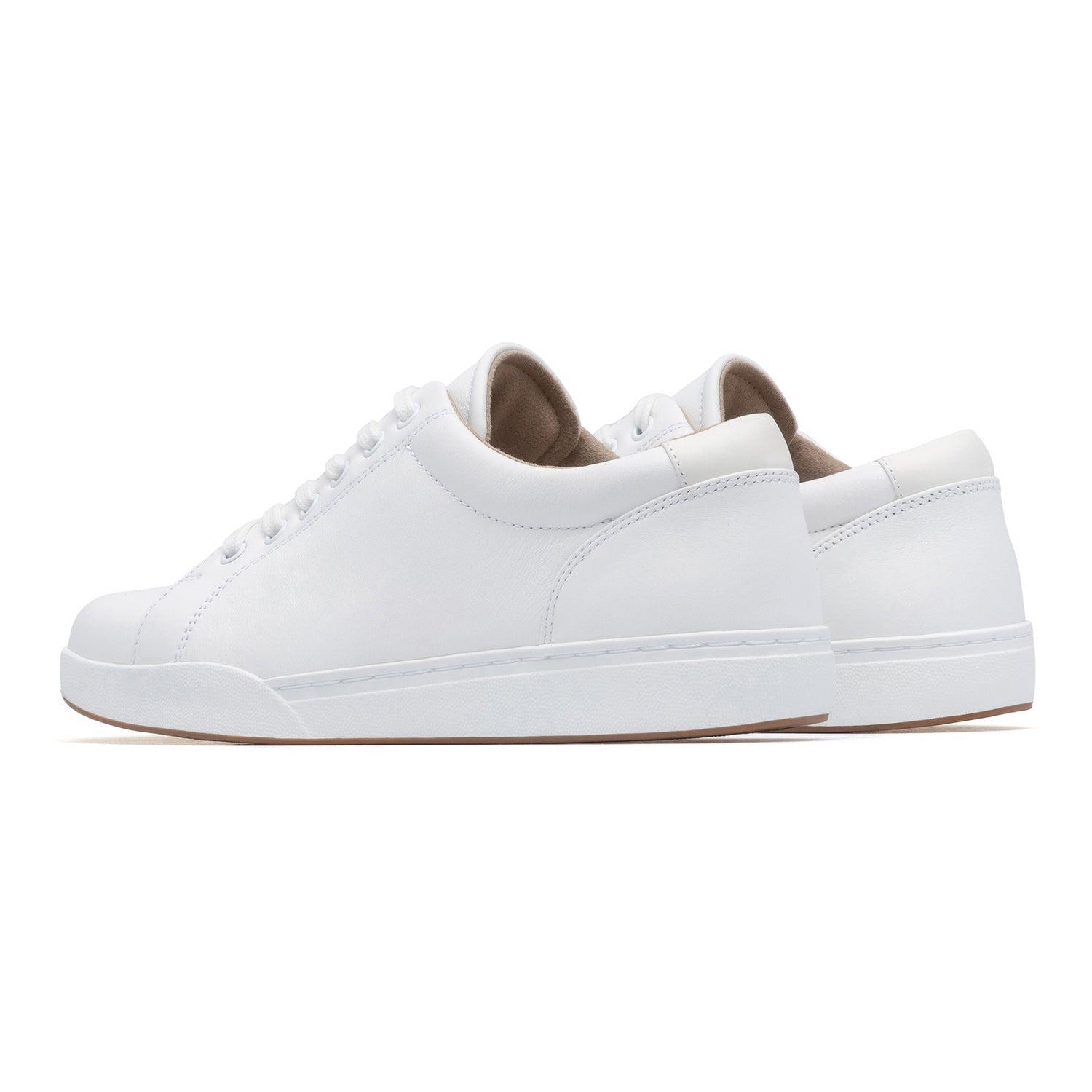 Encore Sneaker Product Image