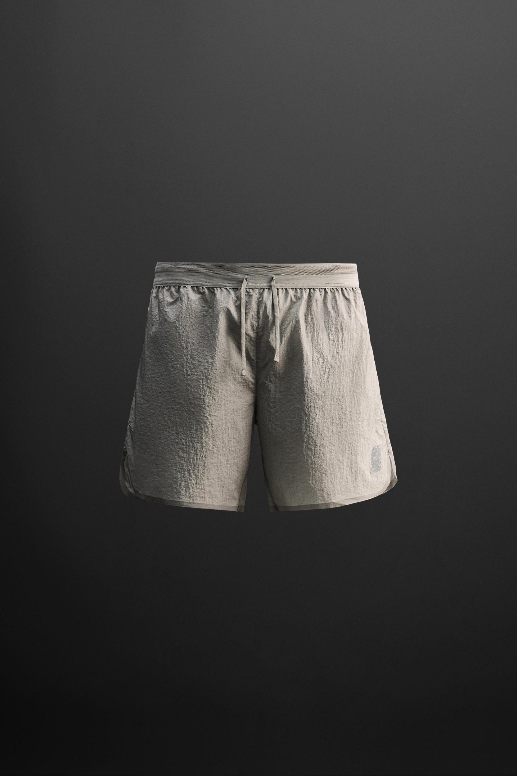 STRUCTURED RUNNING SHORTS Product Image