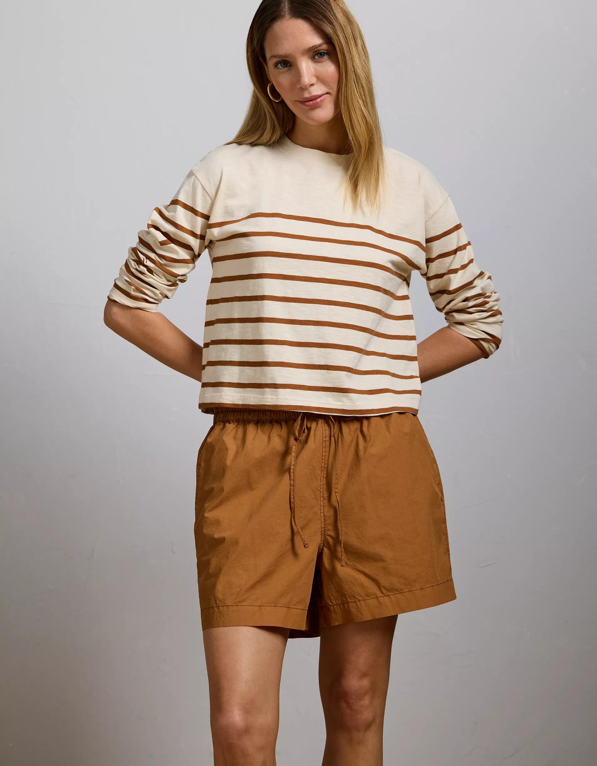 AE77 Premium Pull-On Poplin Short Product Image