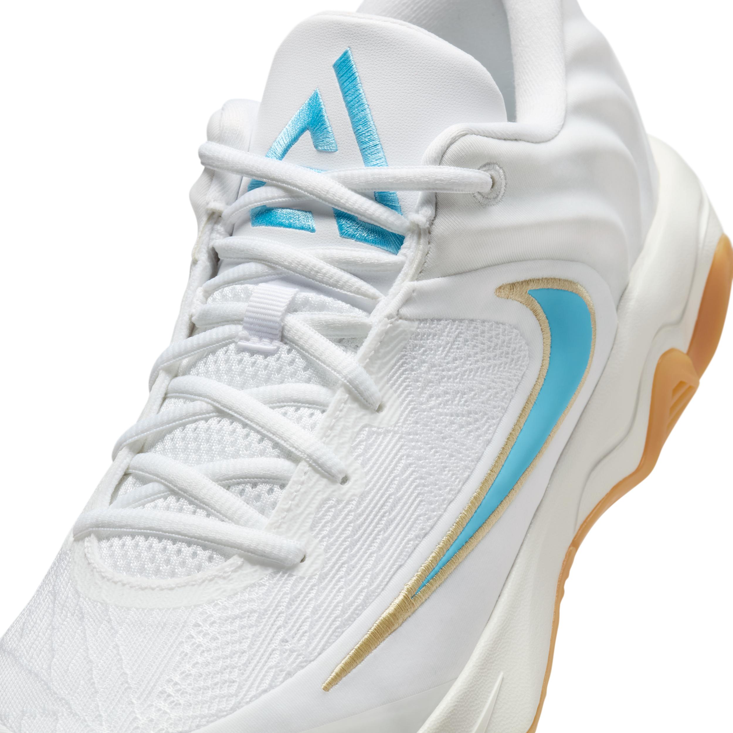 Nike Men's Giannis Immortality 4 Basketball Shoes Product Image